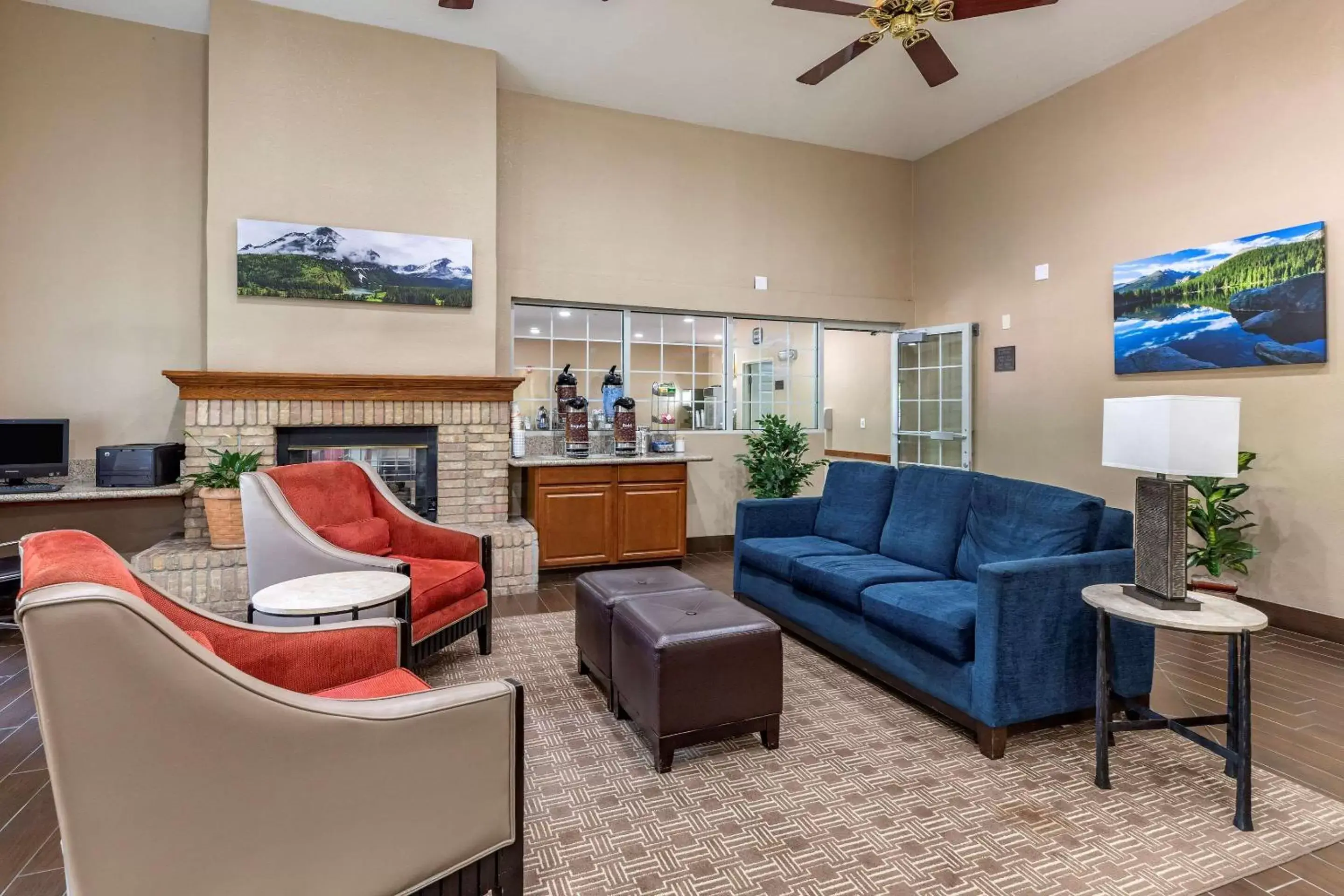 Lobby or reception, Lobby/Reception in Comfort Suites Fort Collins Near University