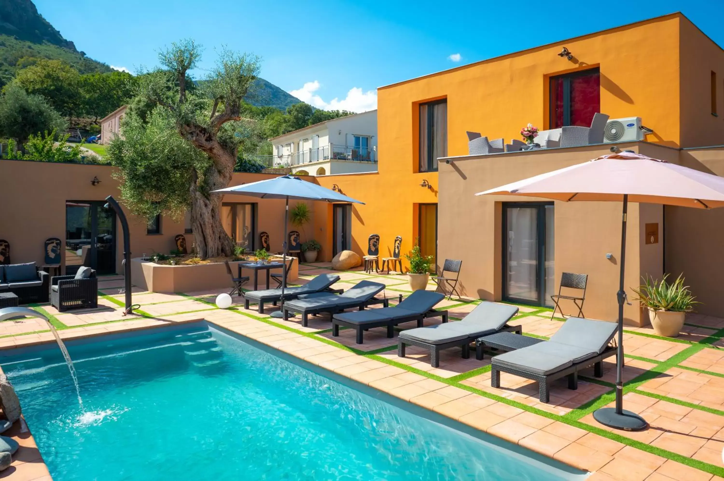 Swimming Pool in A CASA DI JO