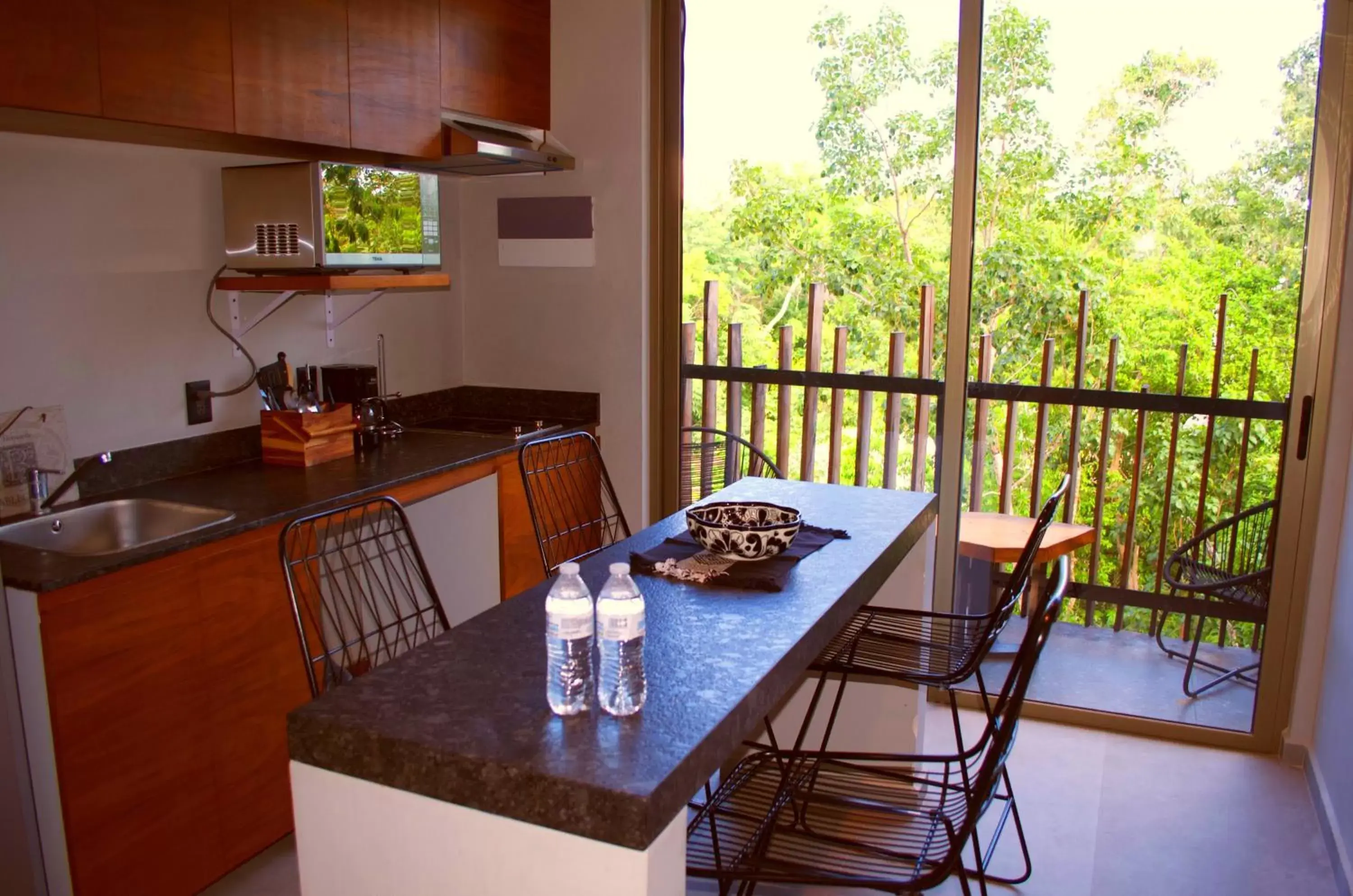 Patio, Kitchen/Kitchenette in PHIMAI FUEGO - 2BR ZEn apt