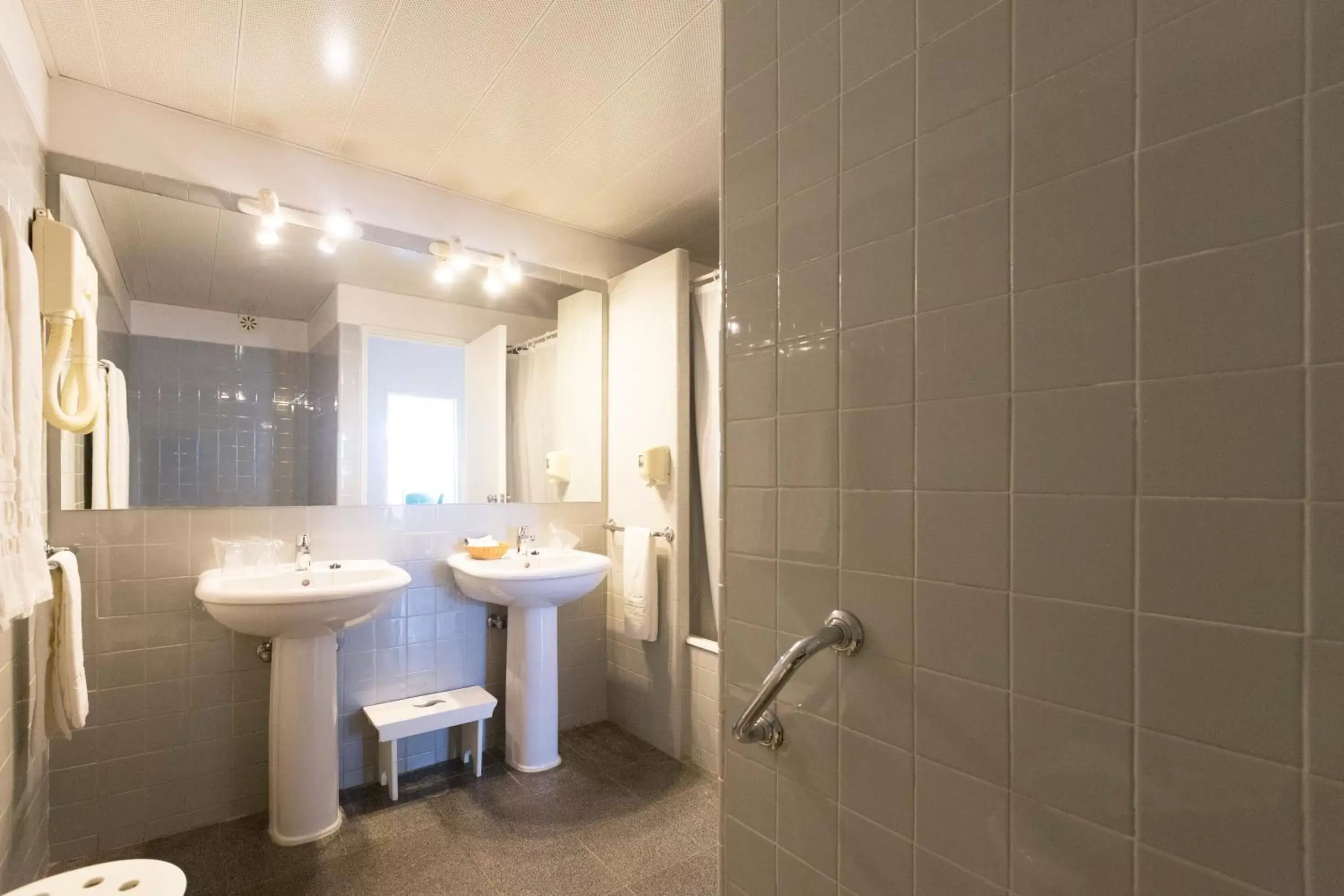 Superior Double Room with Land View in Hotel Vasco Da Gama Superior Double Room with Land View in Hotel Vasco Da Gama