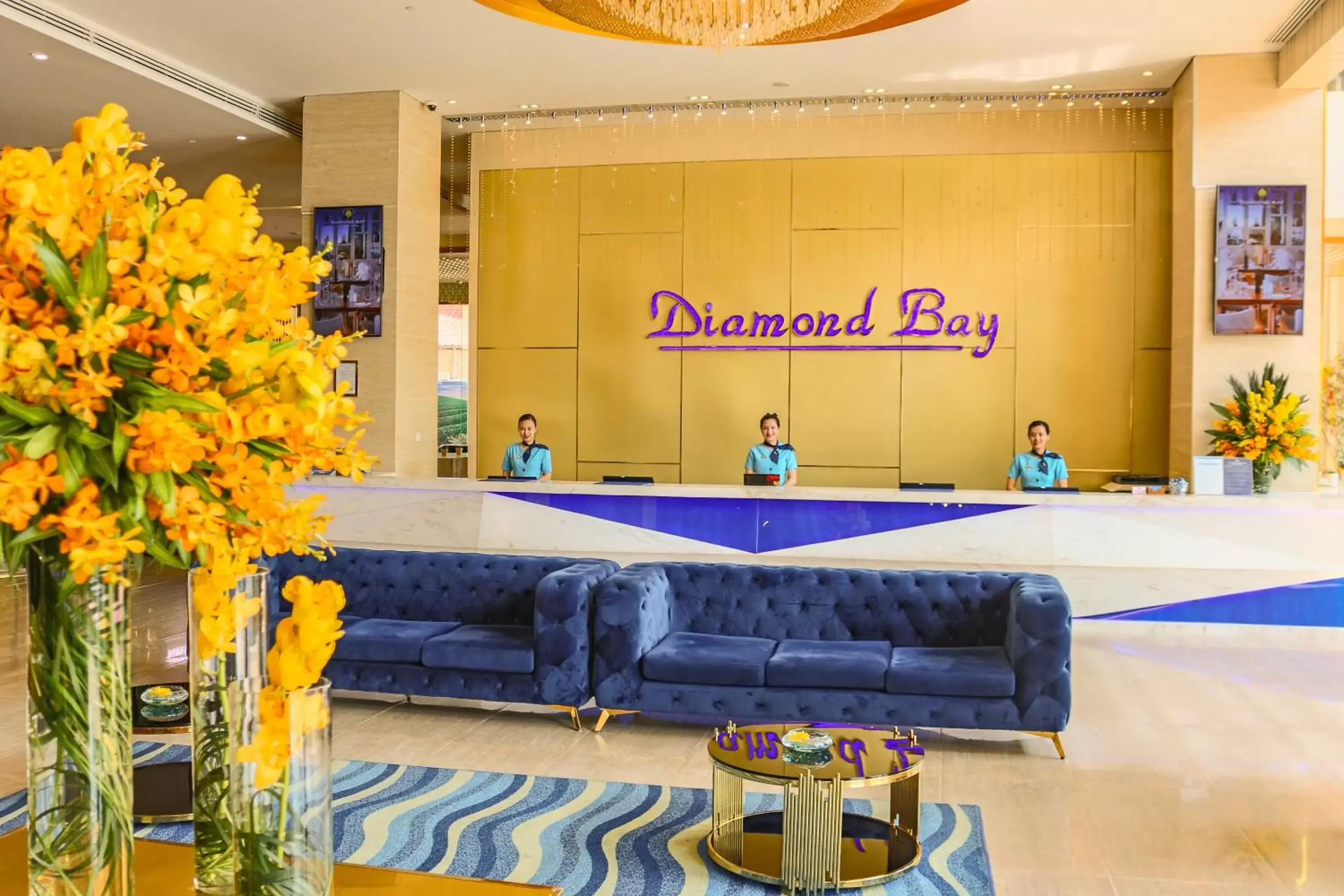 Seating area, Lobby/Reception in Diamond Bay Hotel