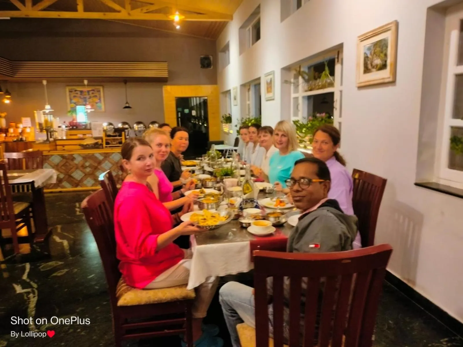 Restaurant/places to eat in Hotel SunGrace