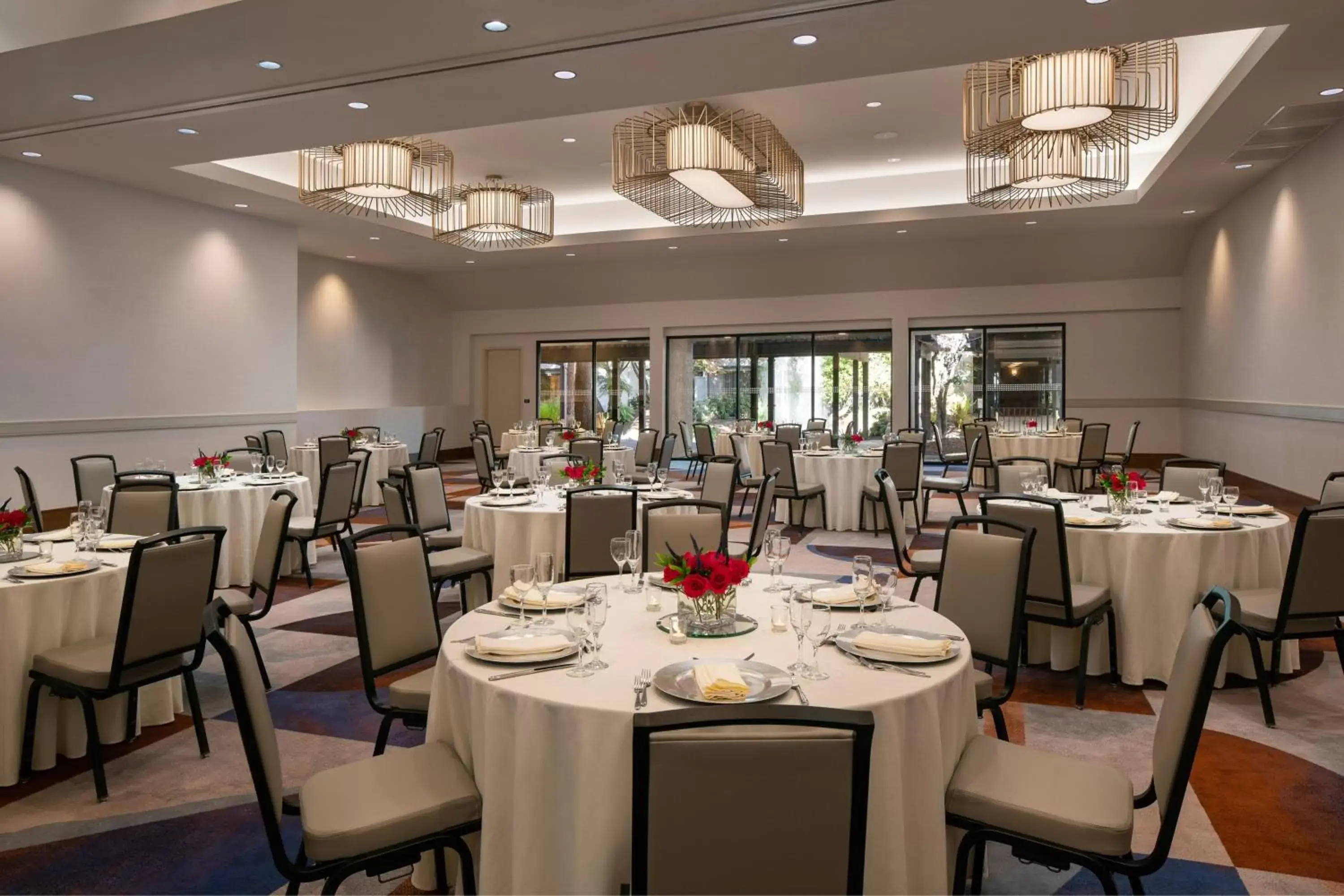Meeting/conference room, Restaurant/Places to Eat in Sheraton Palo Alto Hotel