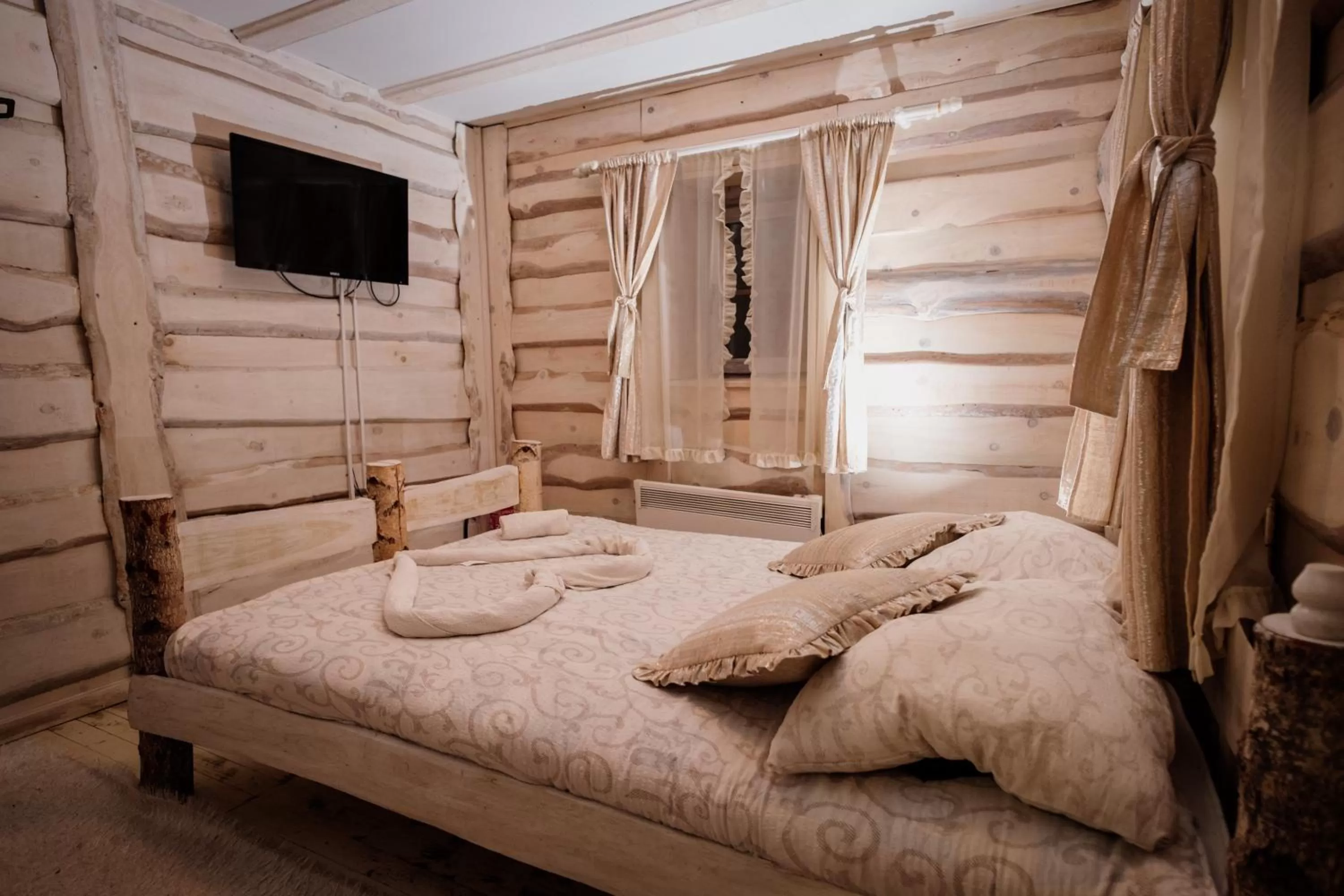 Bedroom in Kraljevsko selo Kotromanićevo