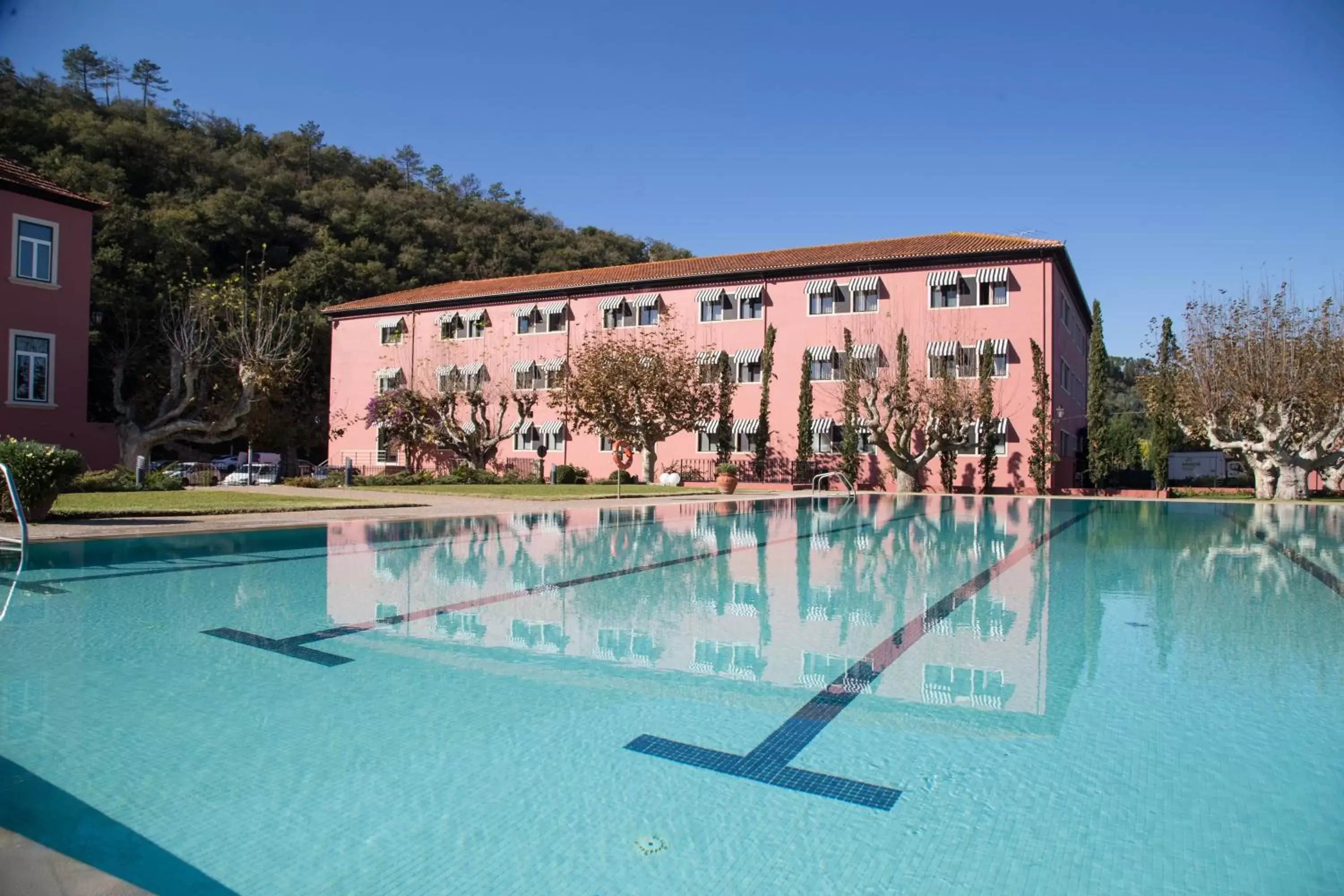 Swimming Pool in Your Hotel & Spa Alcobaça