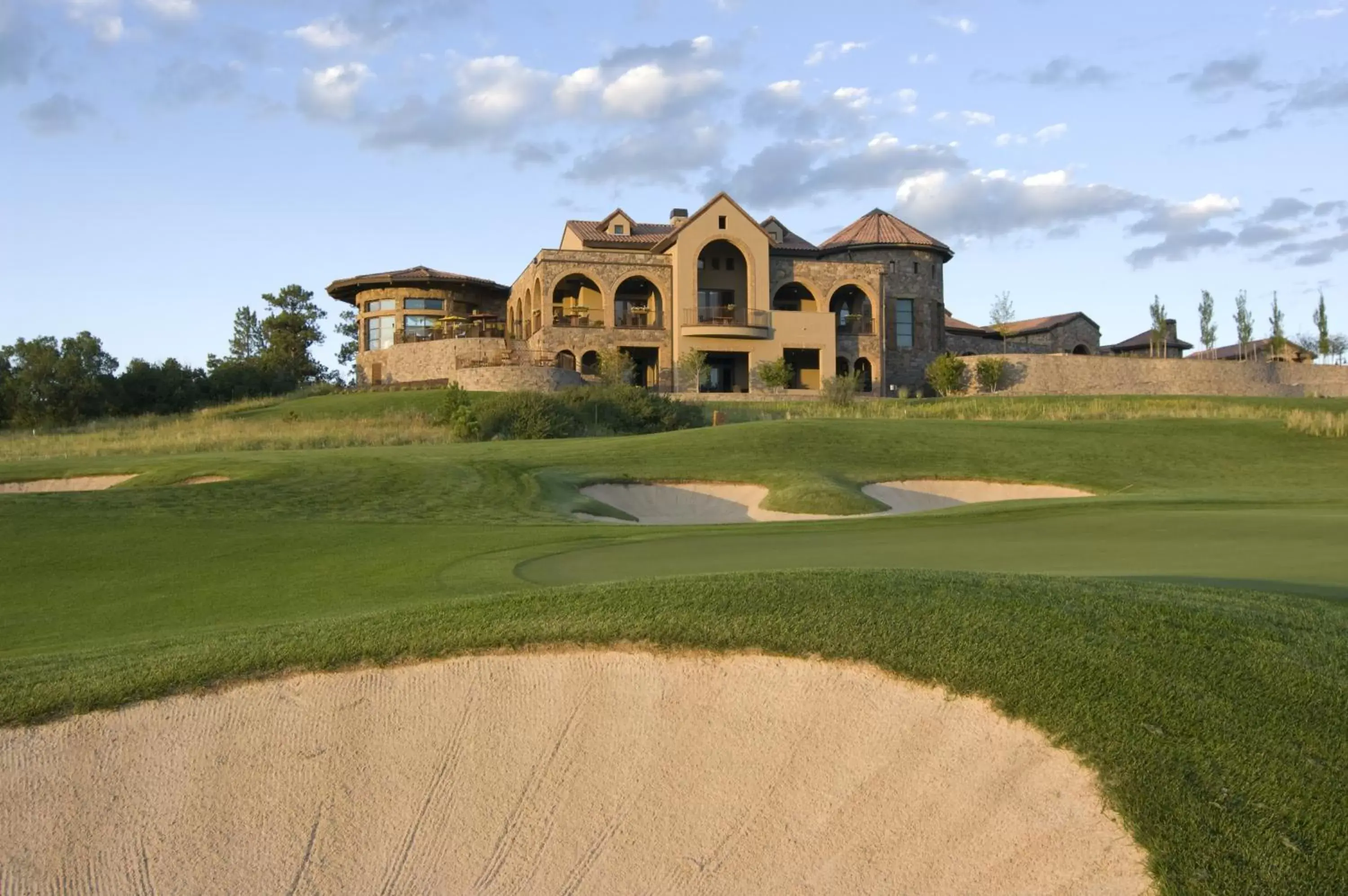 Golfcourse, Property Building in The Lodge at Flying Horse