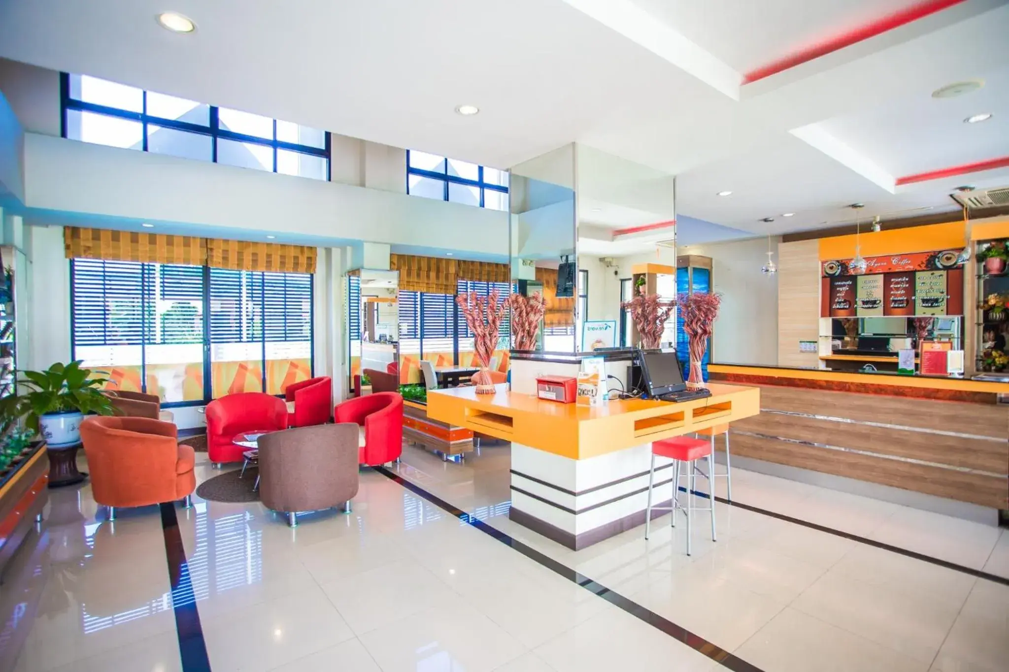 Restaurant/places to eat in Ayara Grand Palace Hotel Restaurant/places to eat in Ayara Grand Palace Hotel