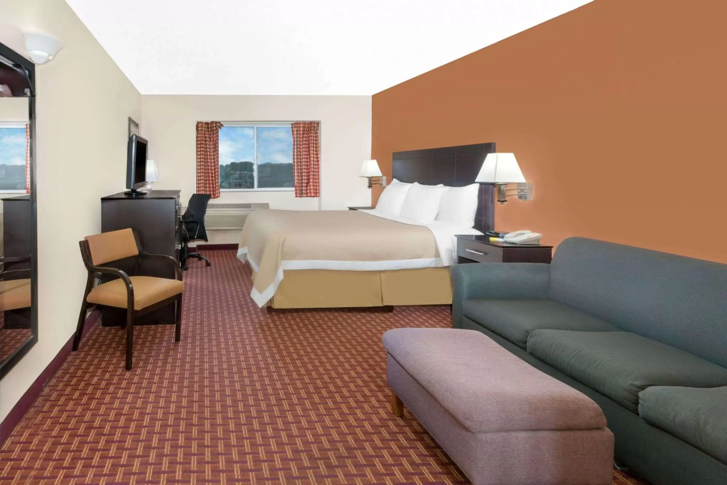 Photo of the whole room in Days Inn by Wyndham Ames