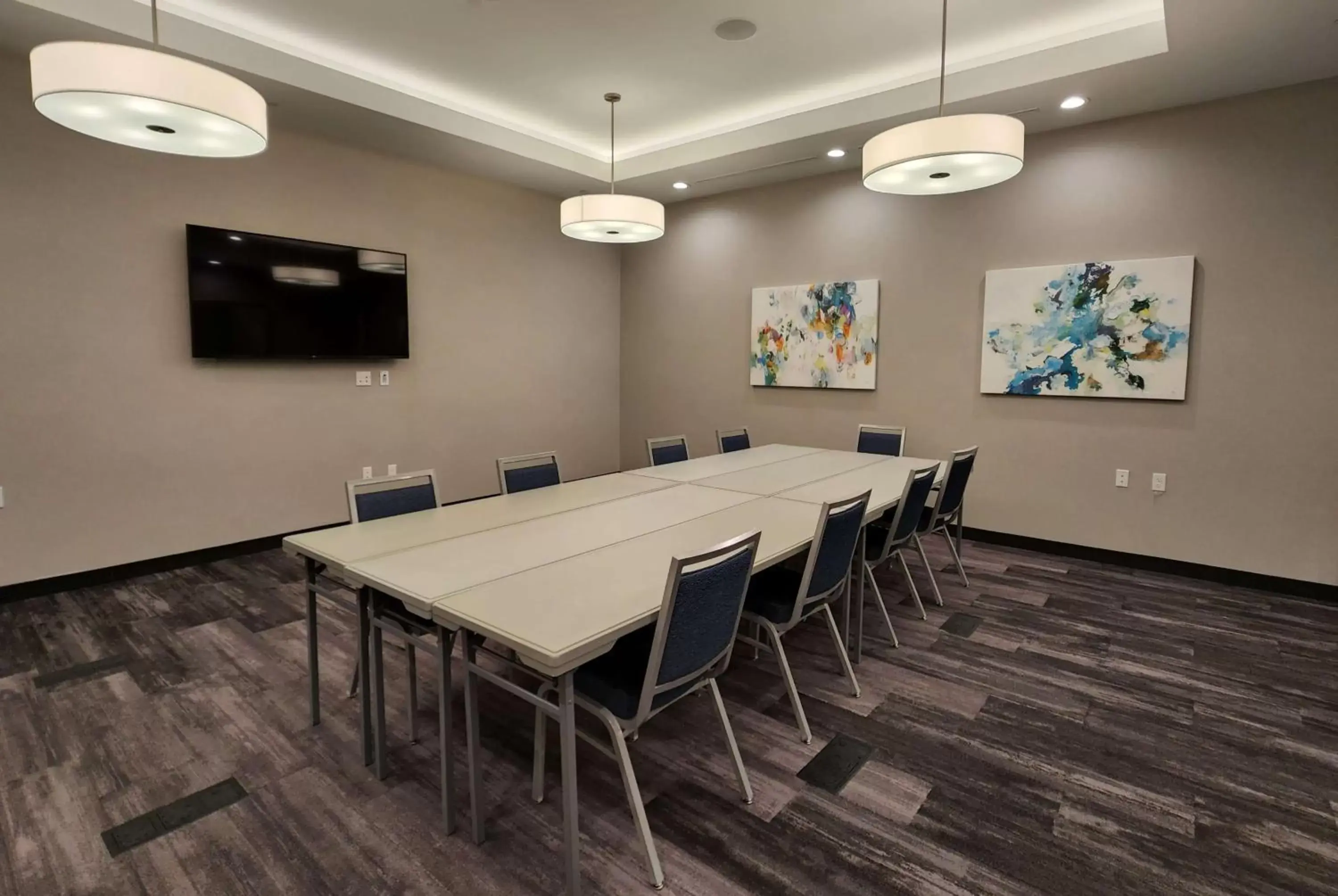 Meeting/conference room in Hawthorn Suites by Wyndham Pflugerville