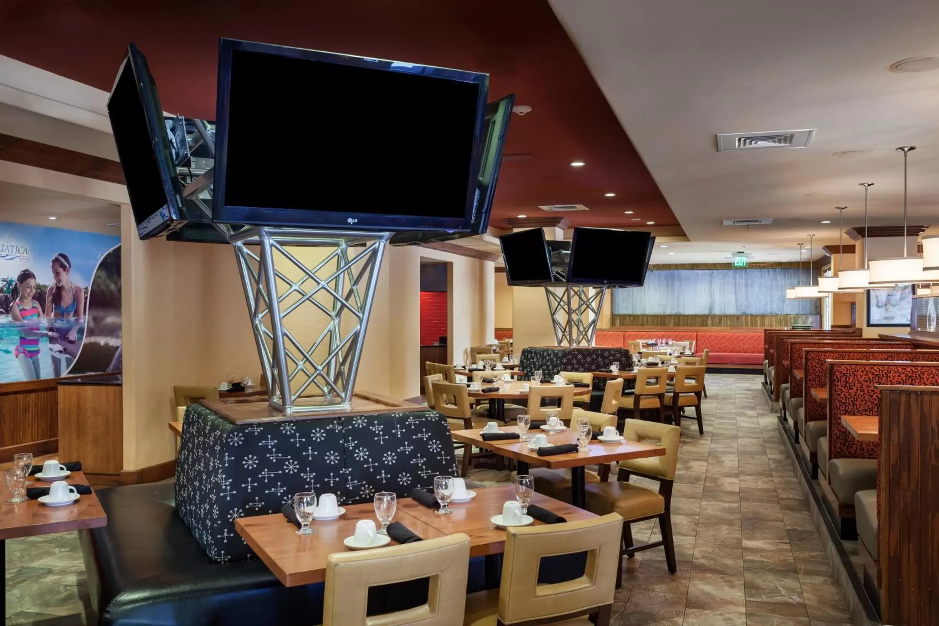 Restaurant/Places to Eat in Holiday Inn San Antonio Northwest- SeaWorld Area, an IHG Hotel