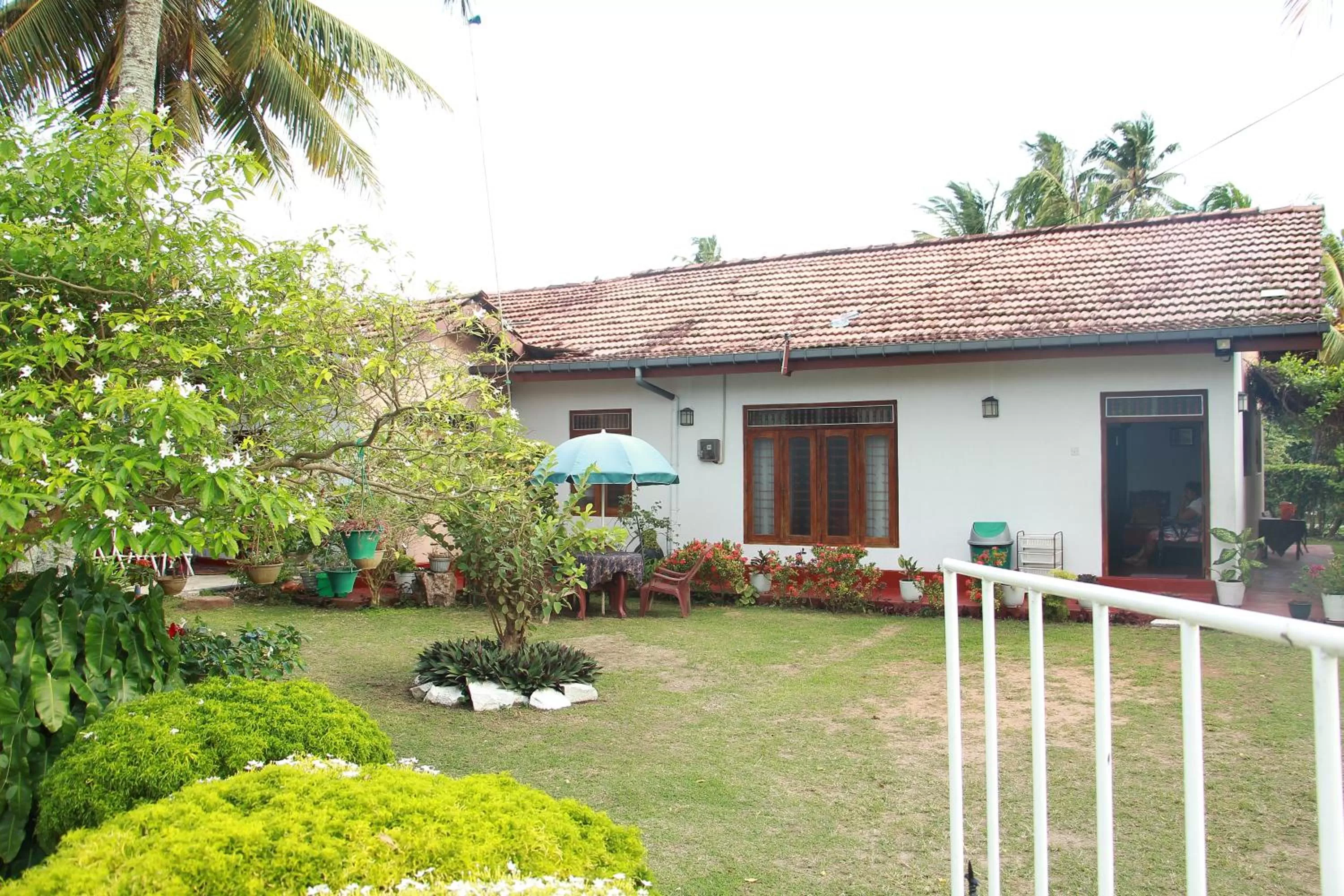 Property building in Jumera Villa Mirissa