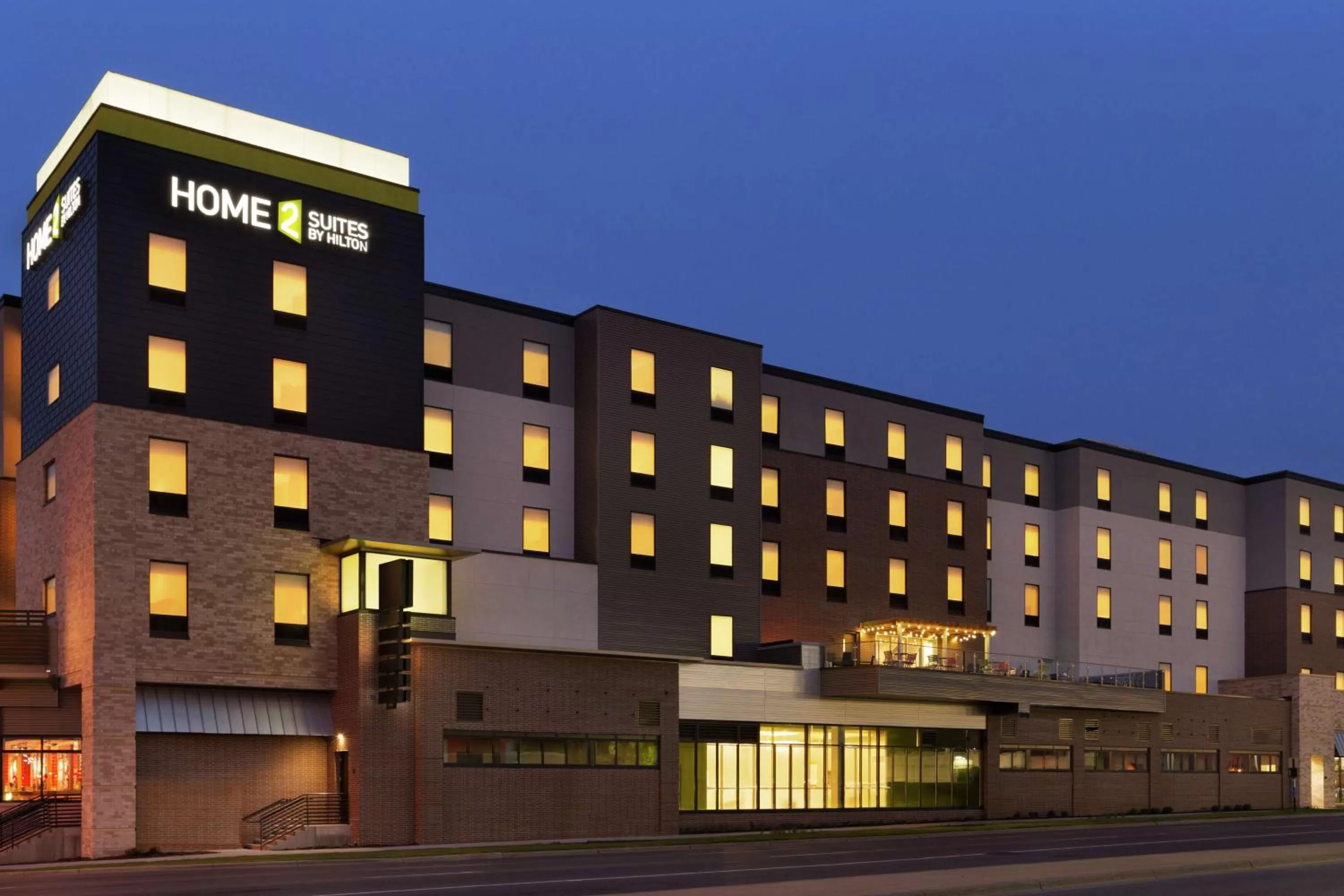 Property building in Home2 Suites by Hilton Minneapolis Bloomington