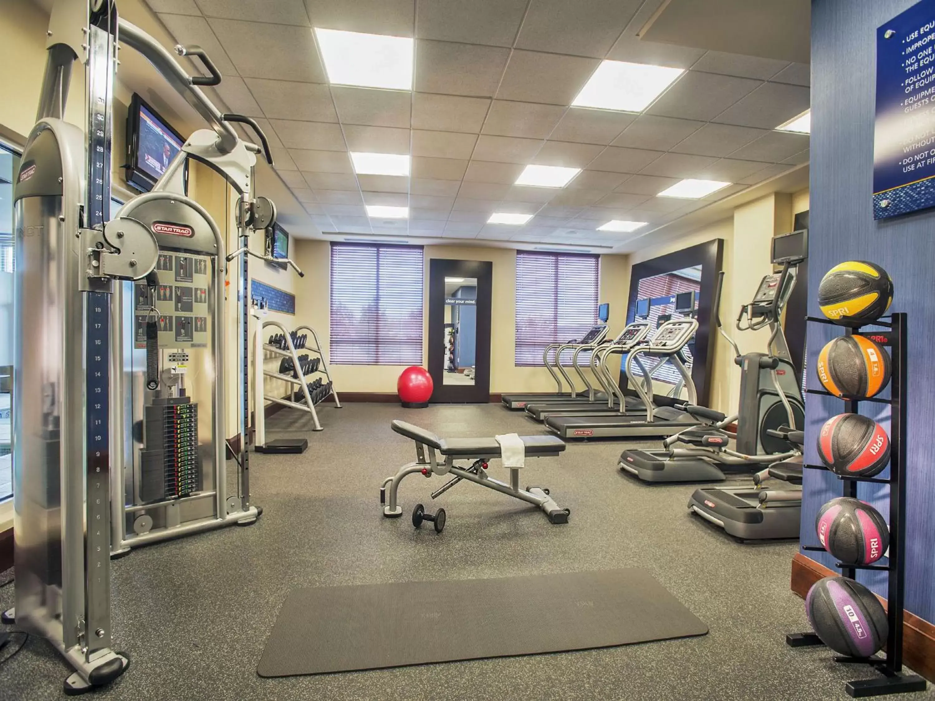 Fitness centre/facilities, Fitness Center/Facilities in Hampton Inn & Suites Washington-Dulles International Airport