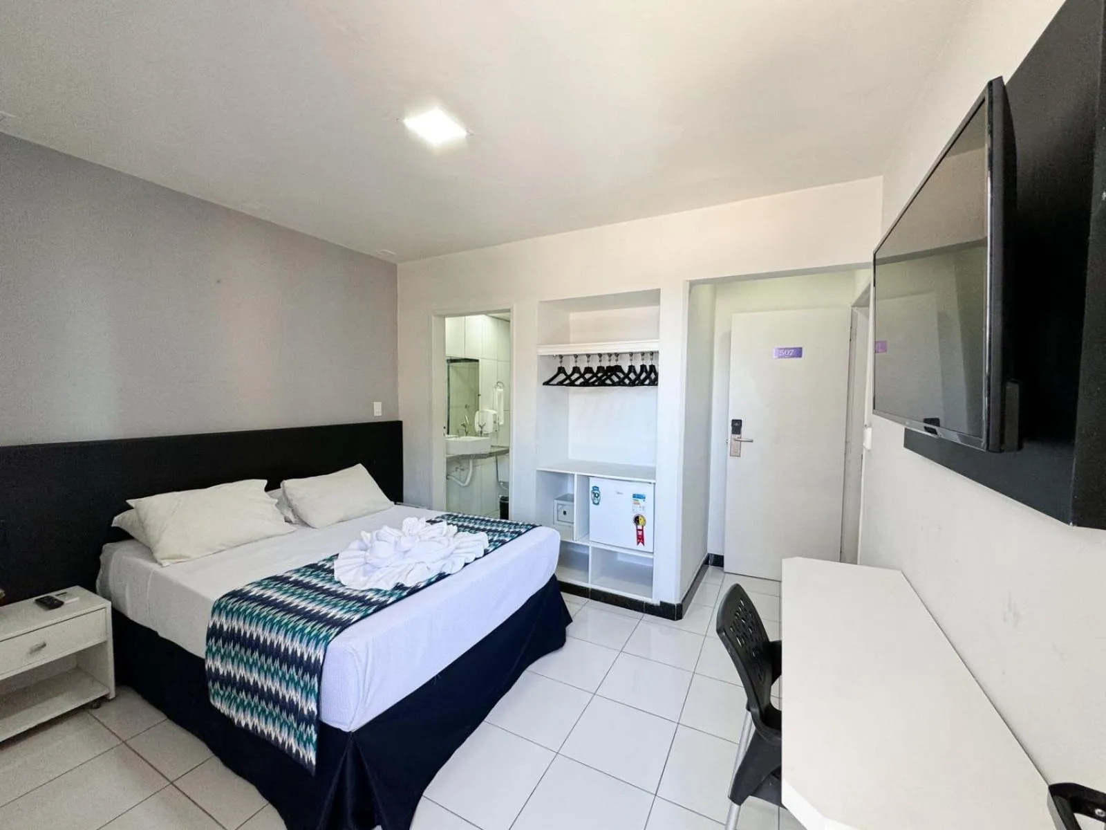 Bed in Ritz Praia Hotel