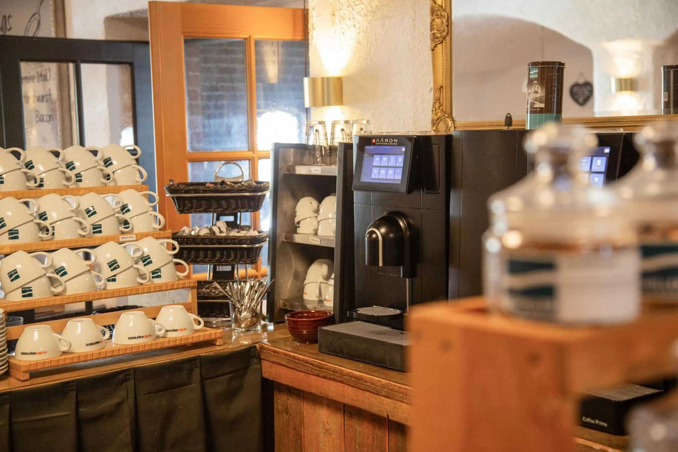 Buffet breakfast in Sieben Zimmer am See