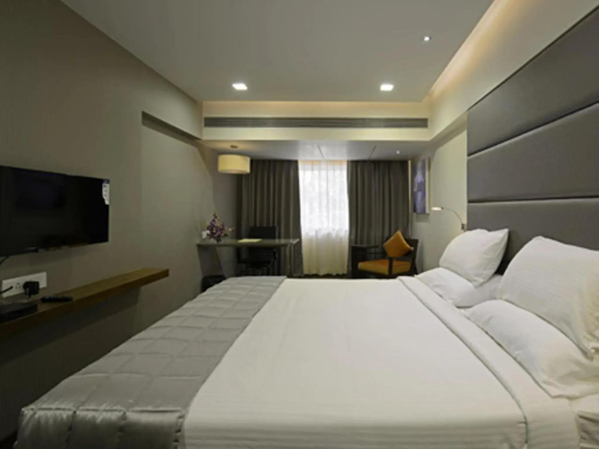 Bedroom, Bed in Hotel Grande 51 Bedroom, Bed in Hotel Grande 51