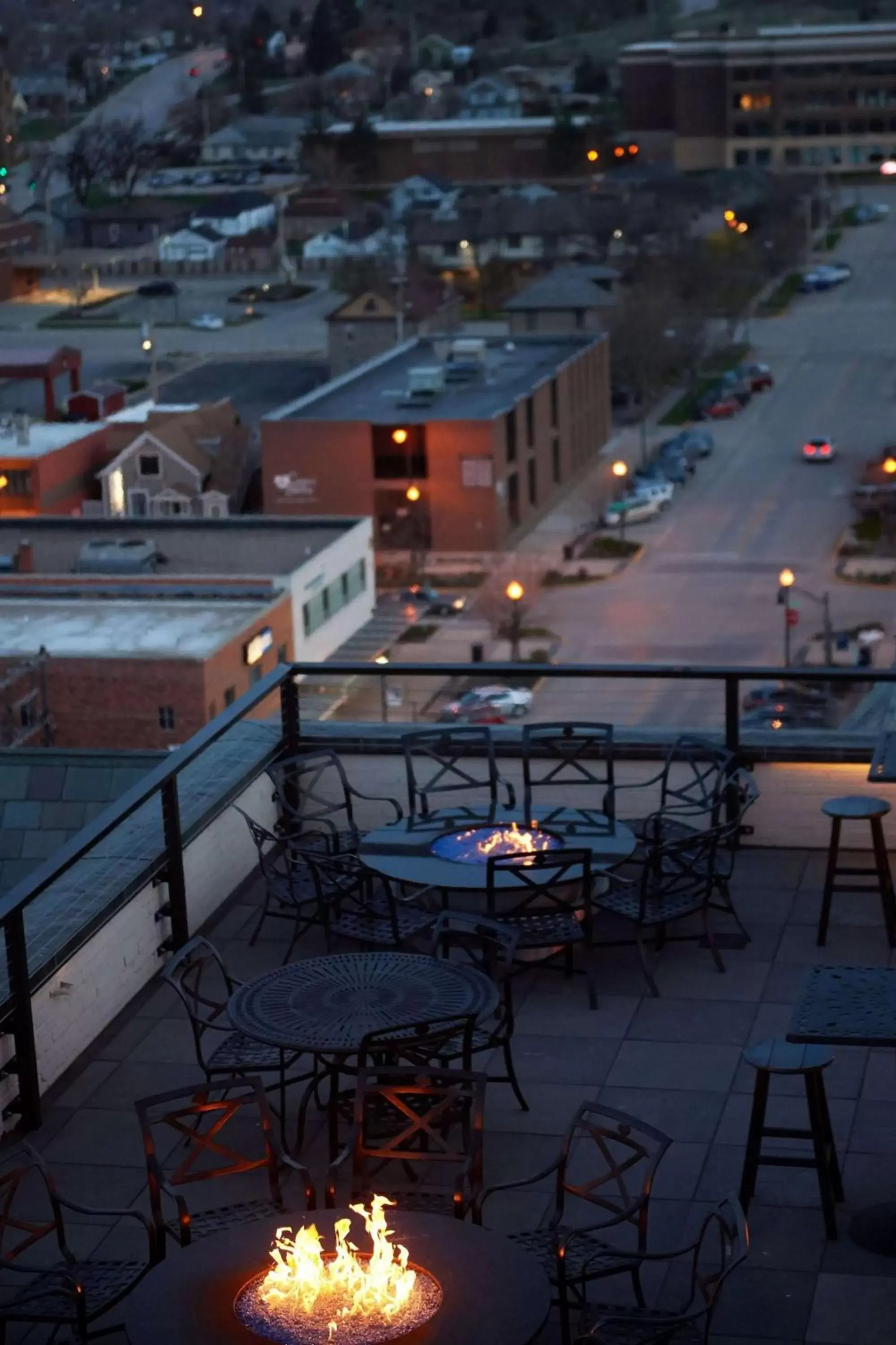 Lounge or bar in Hotel Alex Johnson Rapid City, Curio Collection by Hilton