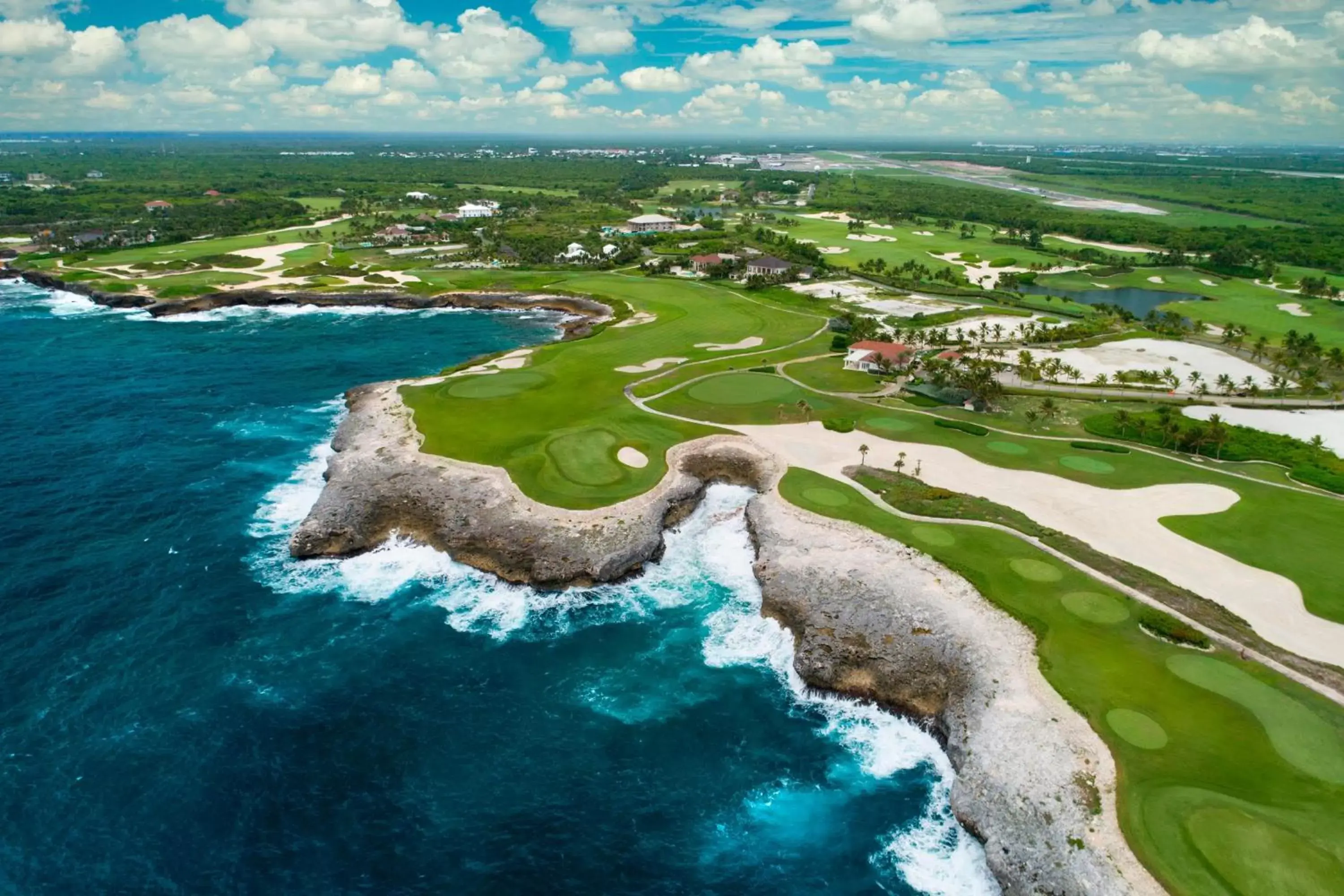 Golfcourse, Bird's-eye View in Four Points by Sheraton Punta Cana Village