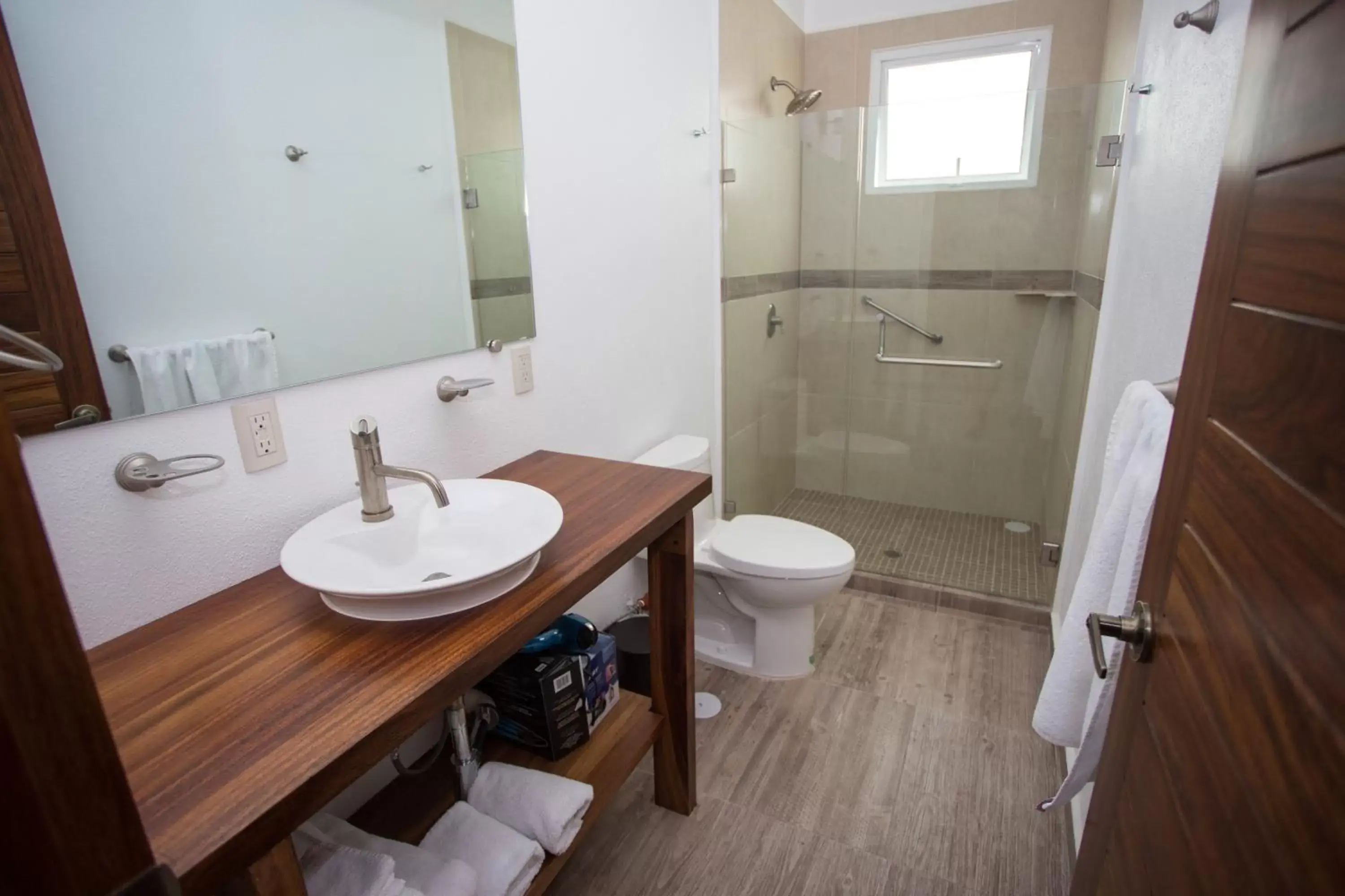 Bathroom in Refugio del Mar Luxury Hotel Boutique