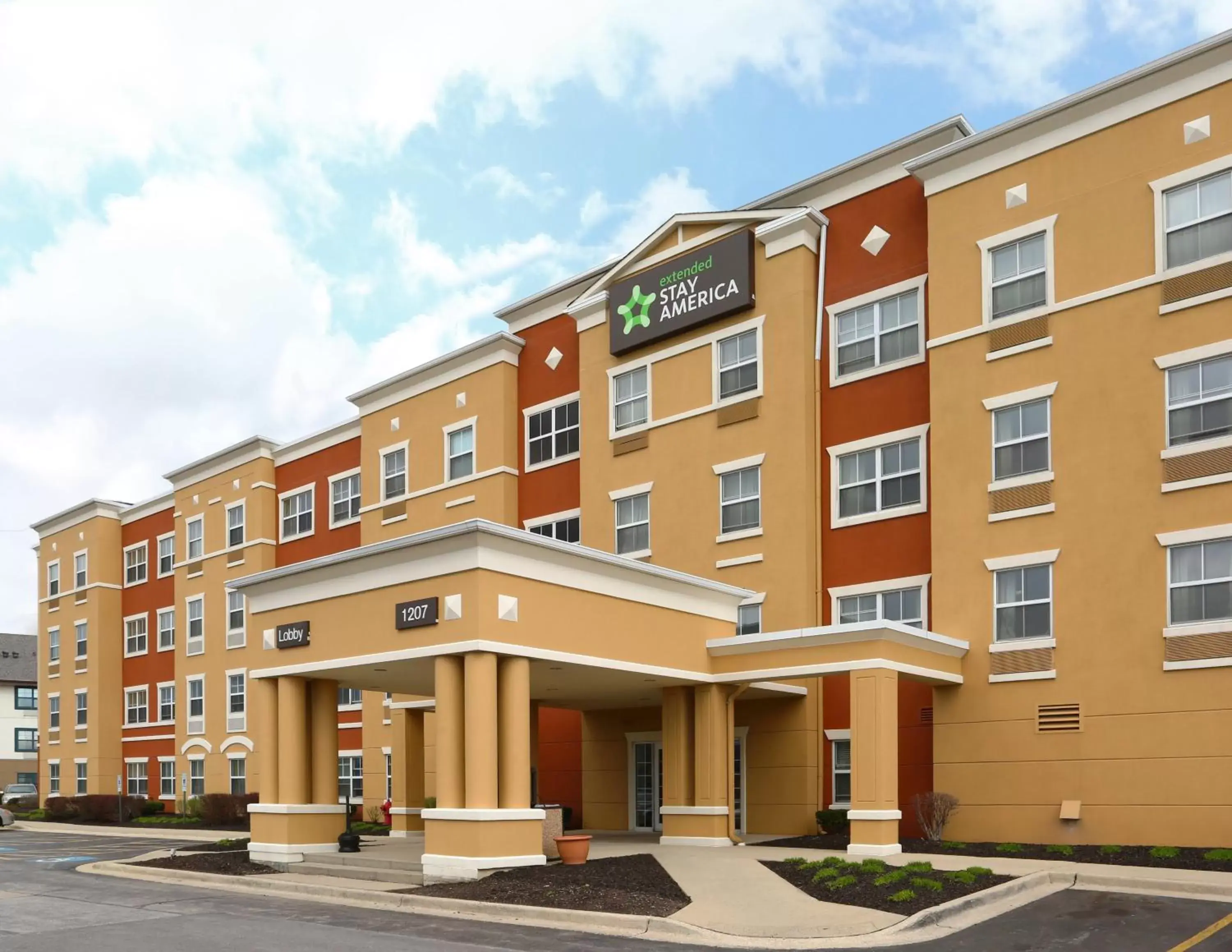 Property building in Extended Stay America Suites - Chicago - O'Hare - Allstate Arena