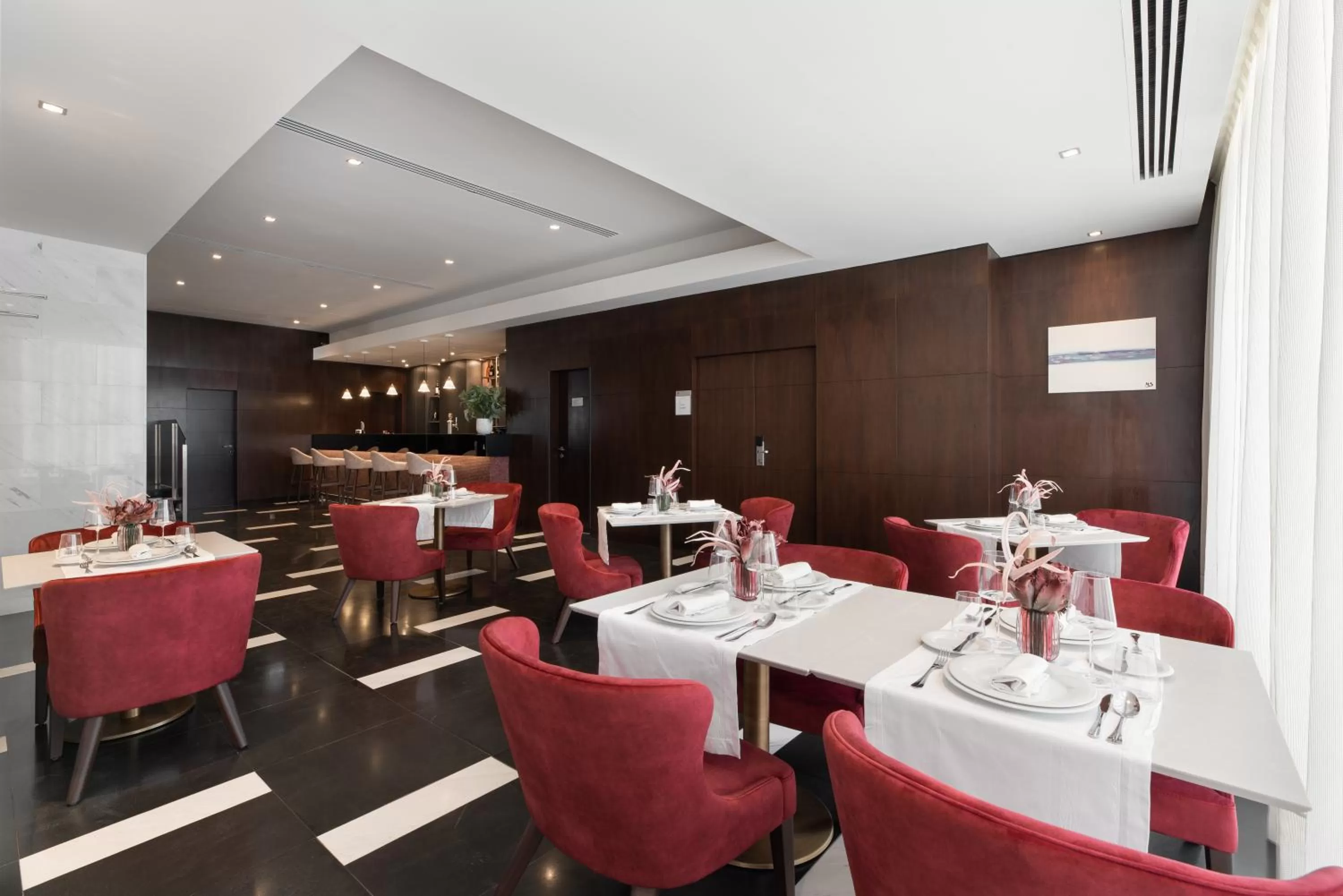 Restaurant/places to eat in Eurostars Das Letras