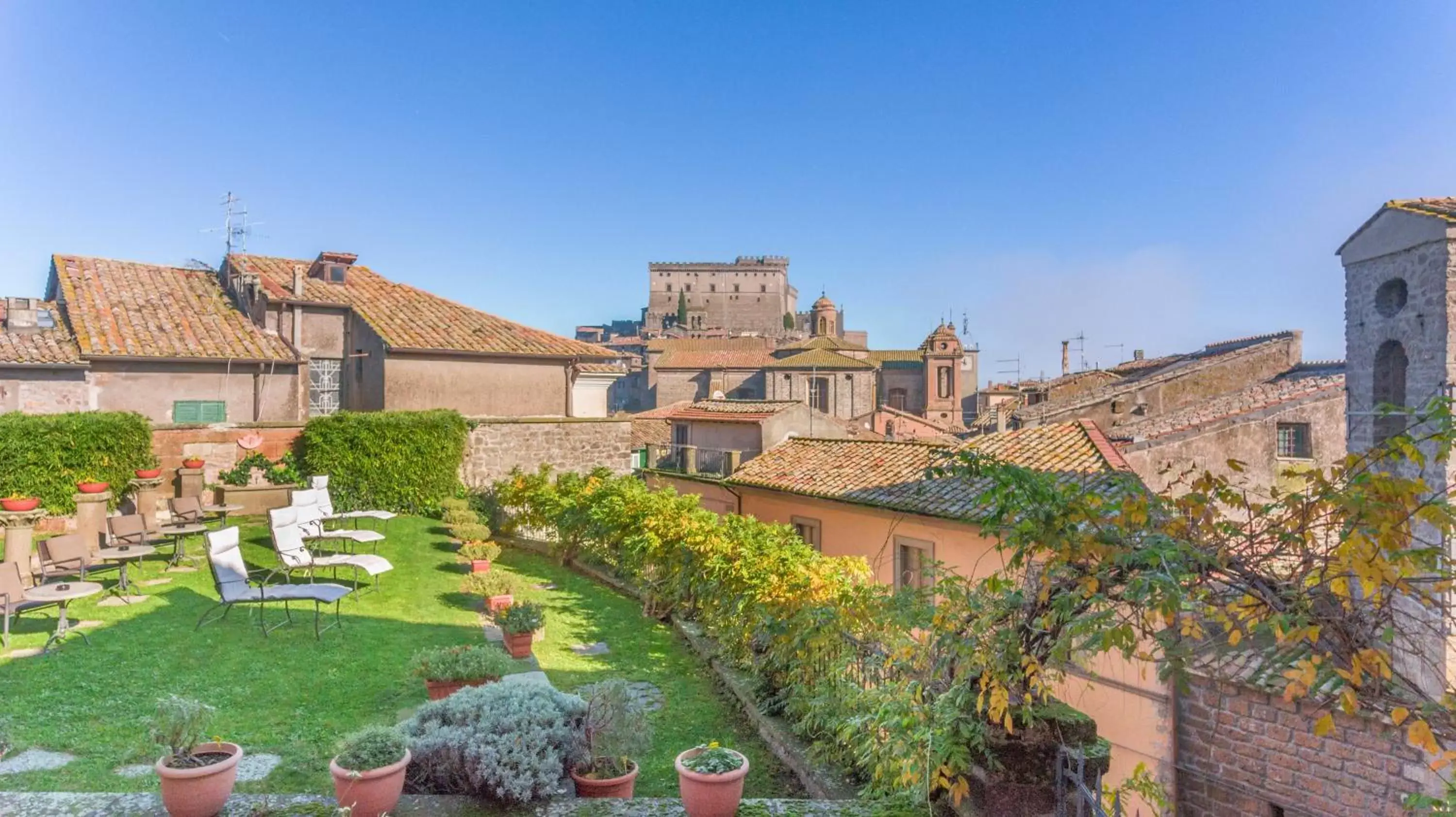 Garden in Palazzo Catalani Resort