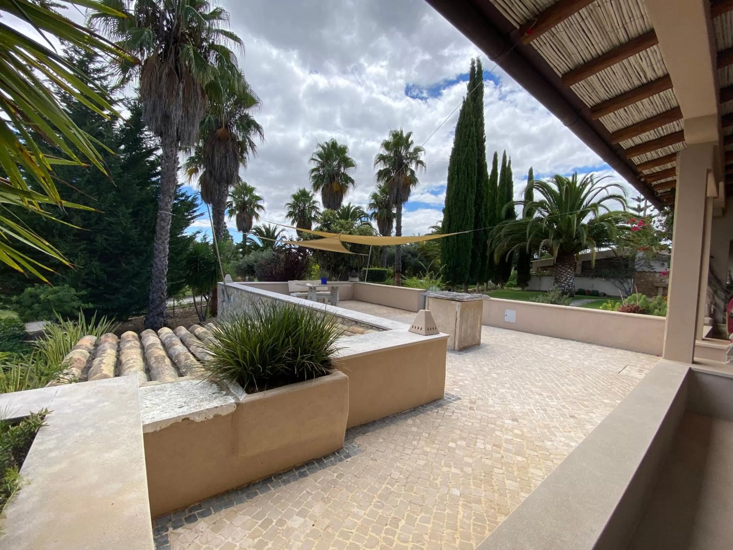 Patio in Adamah Vayu -Casa Serenida