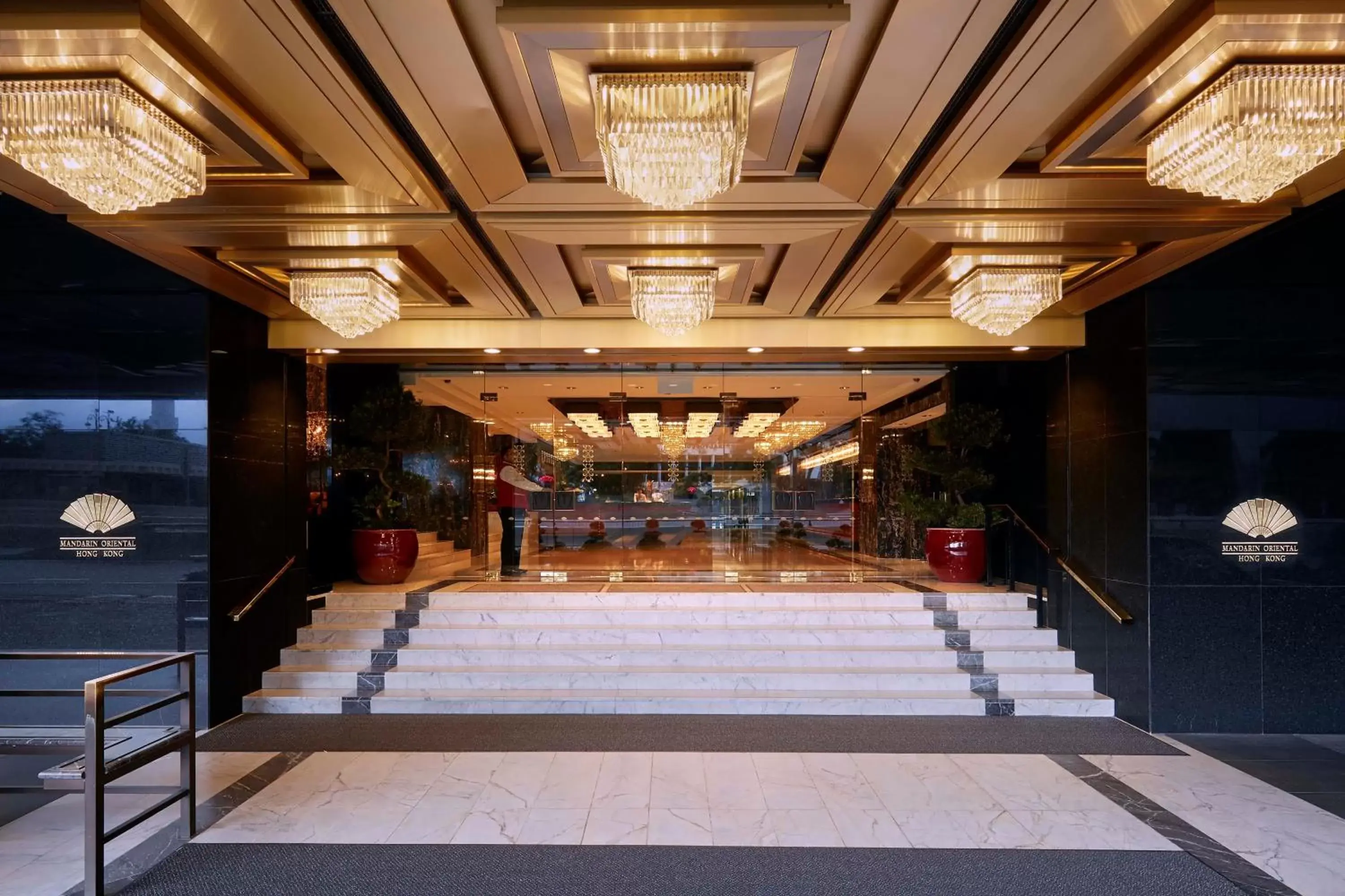 Facade/entrance in Mandarin Oriental Hong Kong