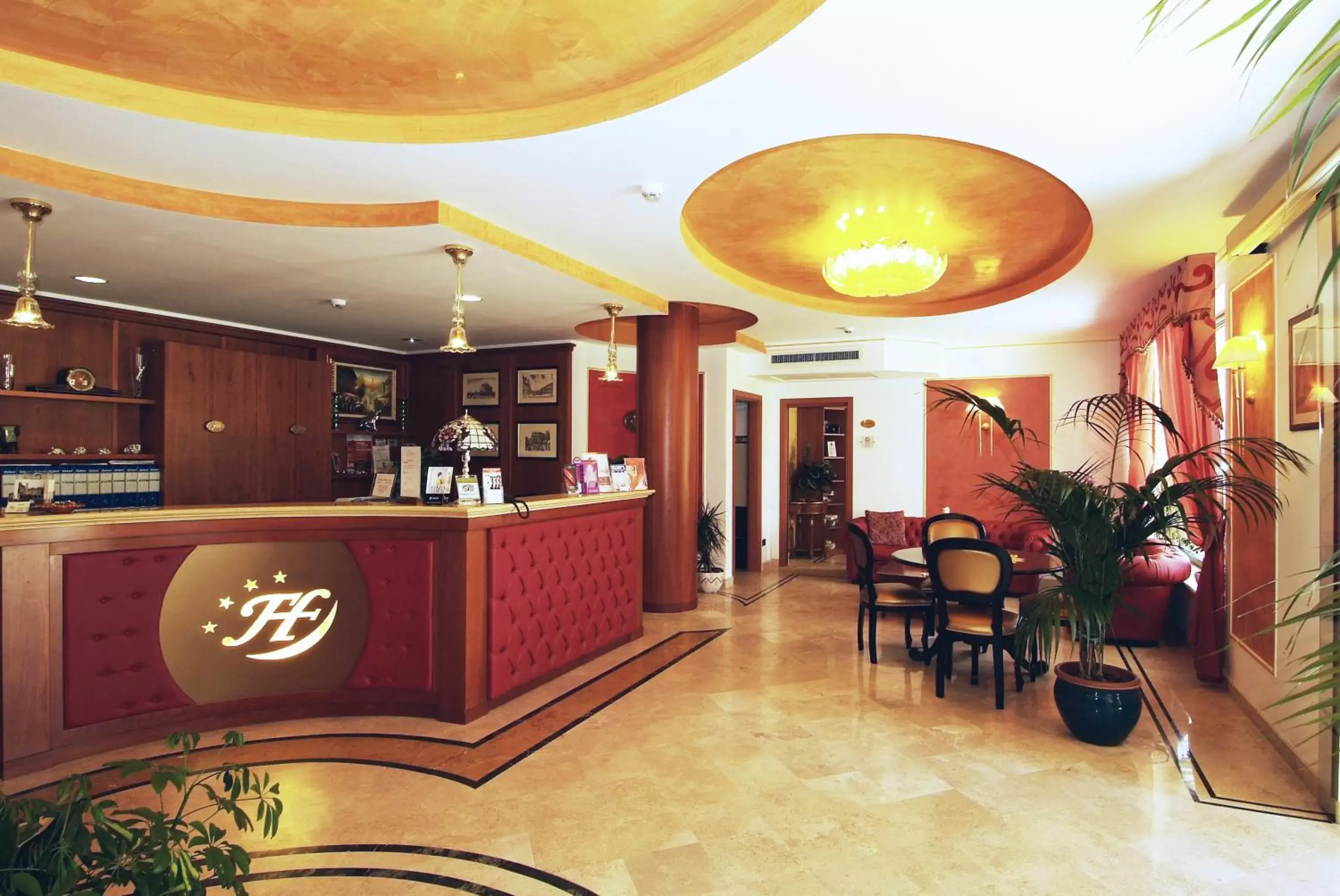 Lounge or bar, Lobby/Reception in Fashion Hotel