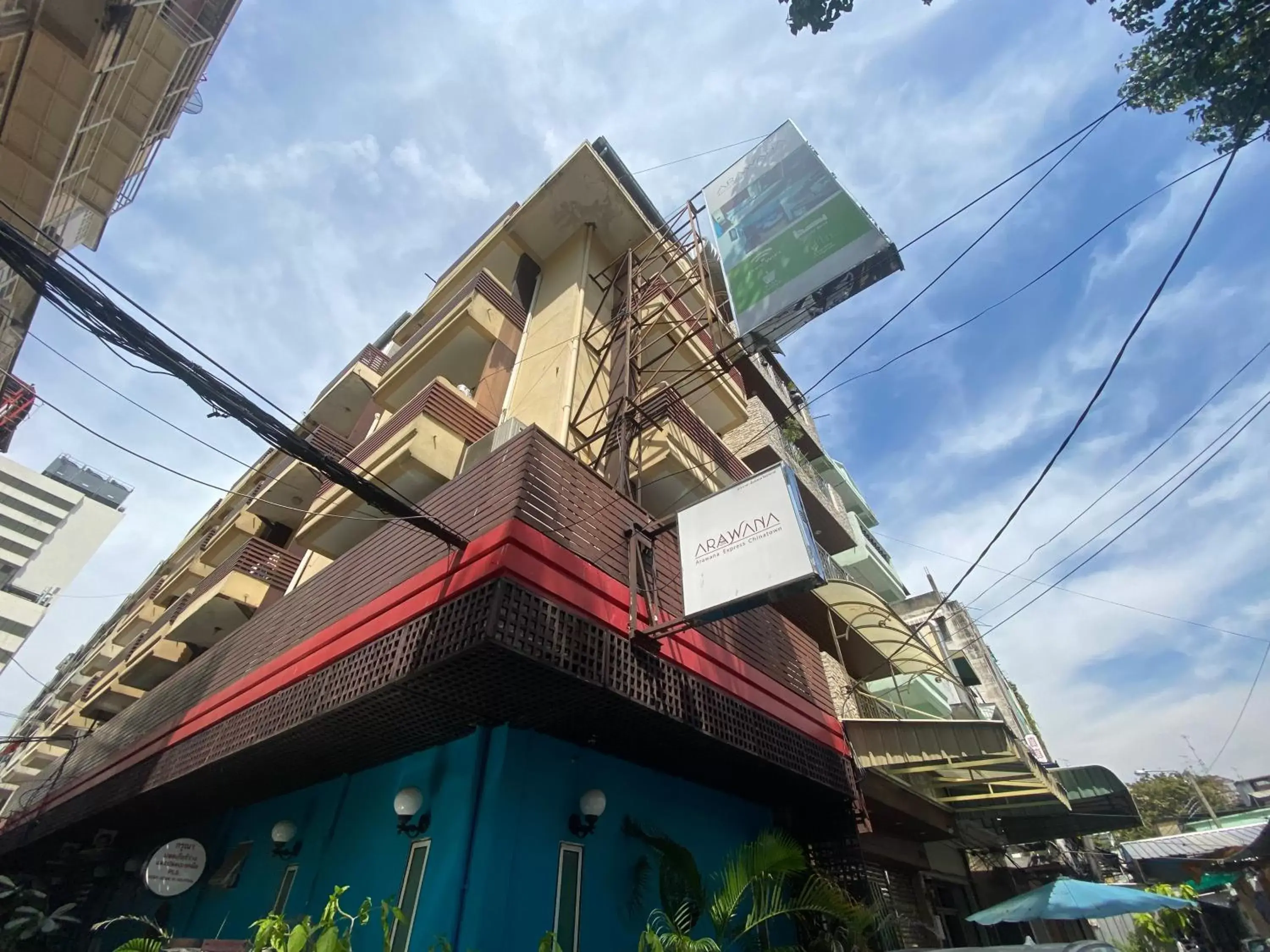 Property Building in Arawana Express Chinatown
