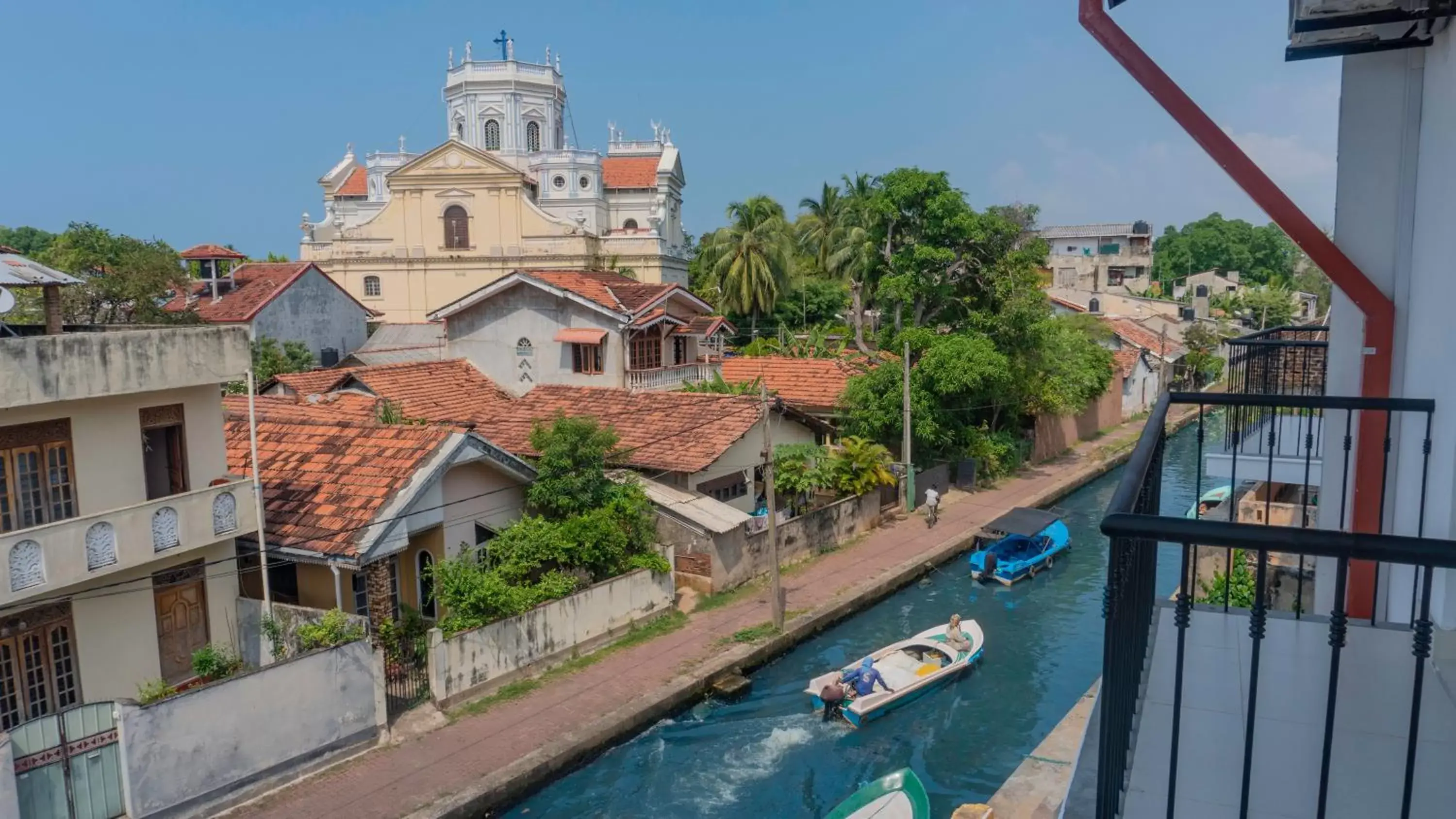 Property building in Hive 68 Hotel and Resorts - Negombo Property building in Hive 68 Hotel and Resorts - Negombo