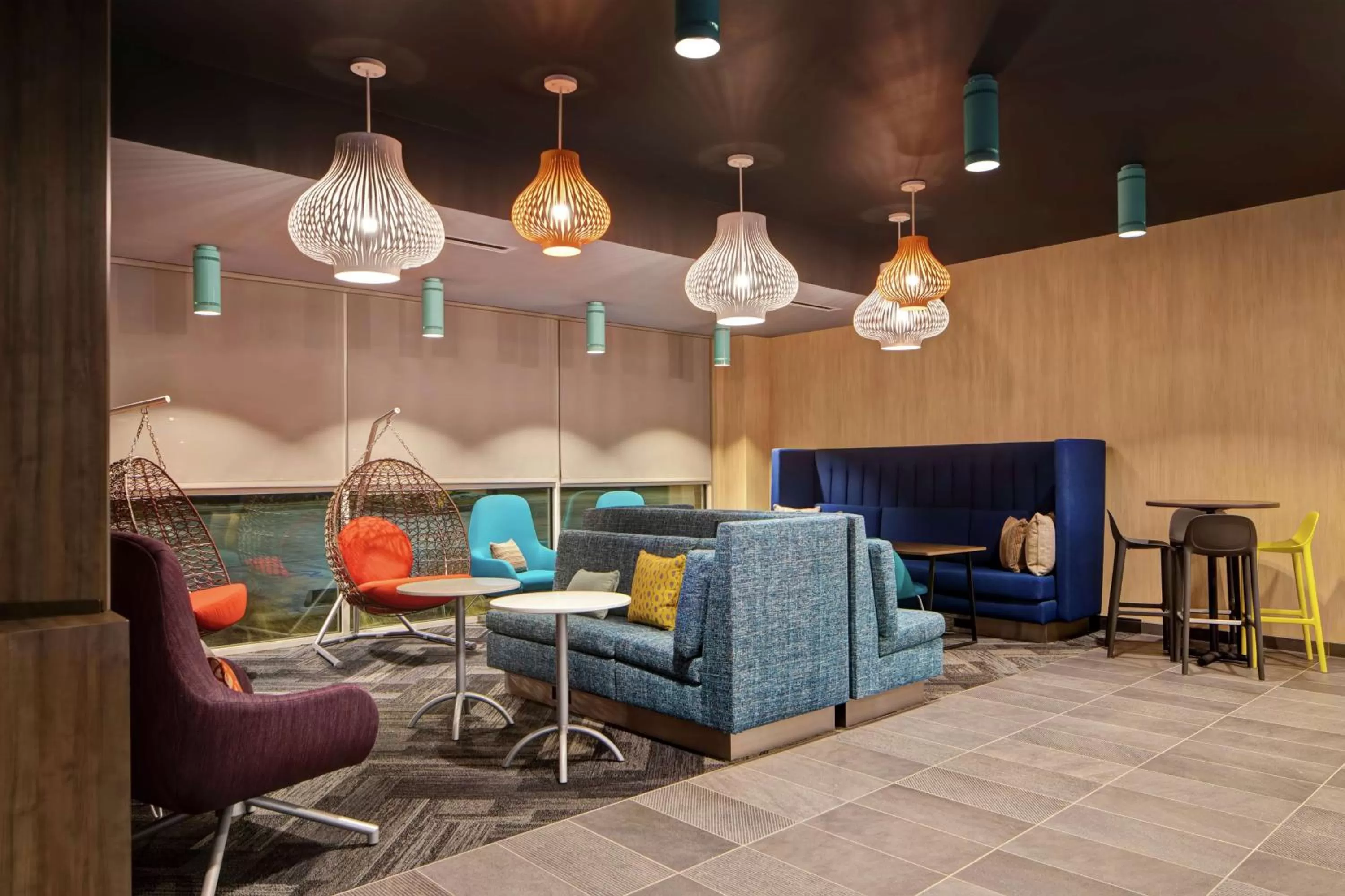 Lobby or reception in Tru By Hilton Oxford