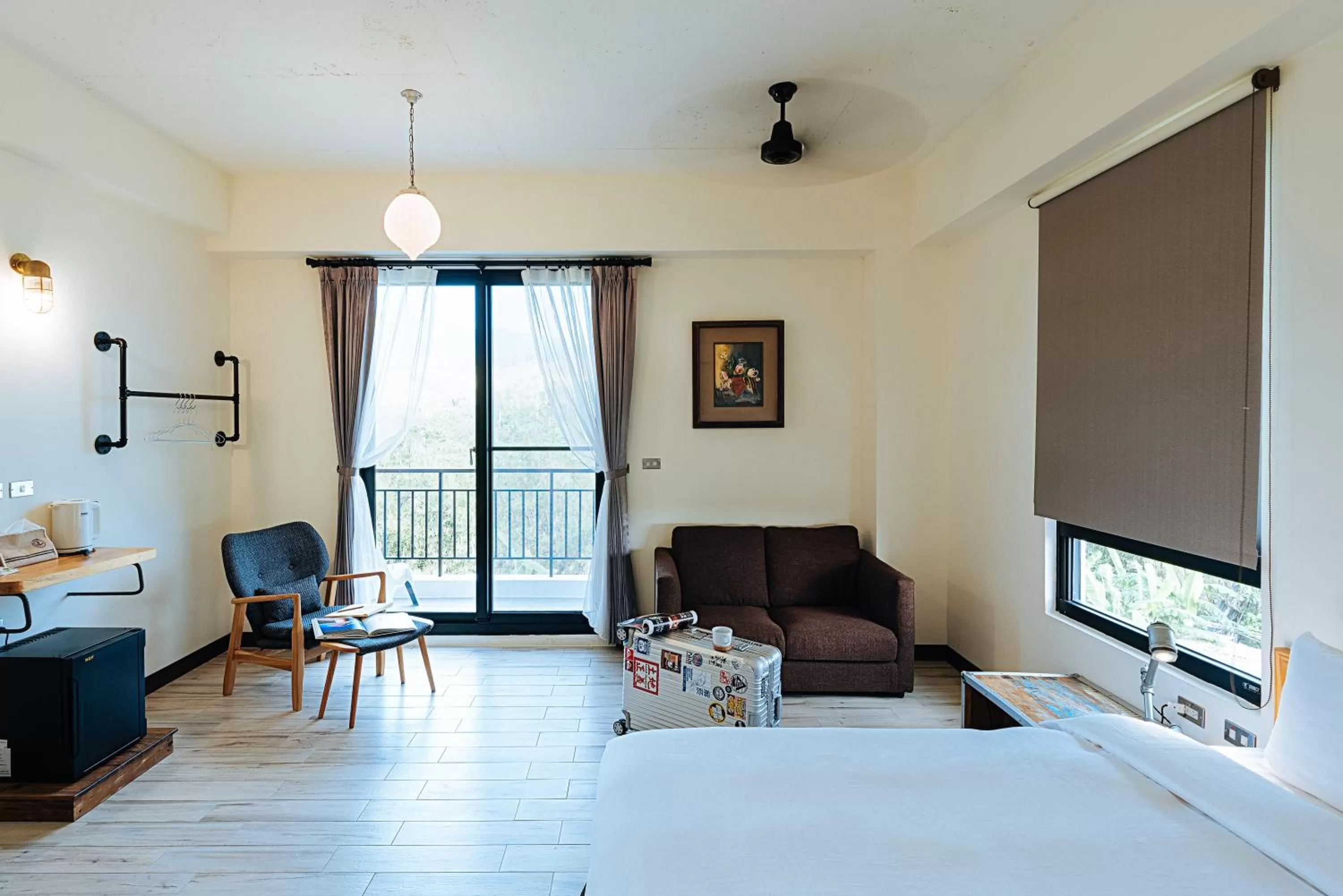 Photo of the whole room, Bed in Chillax Inn B&B 恆春鬆塊民宿