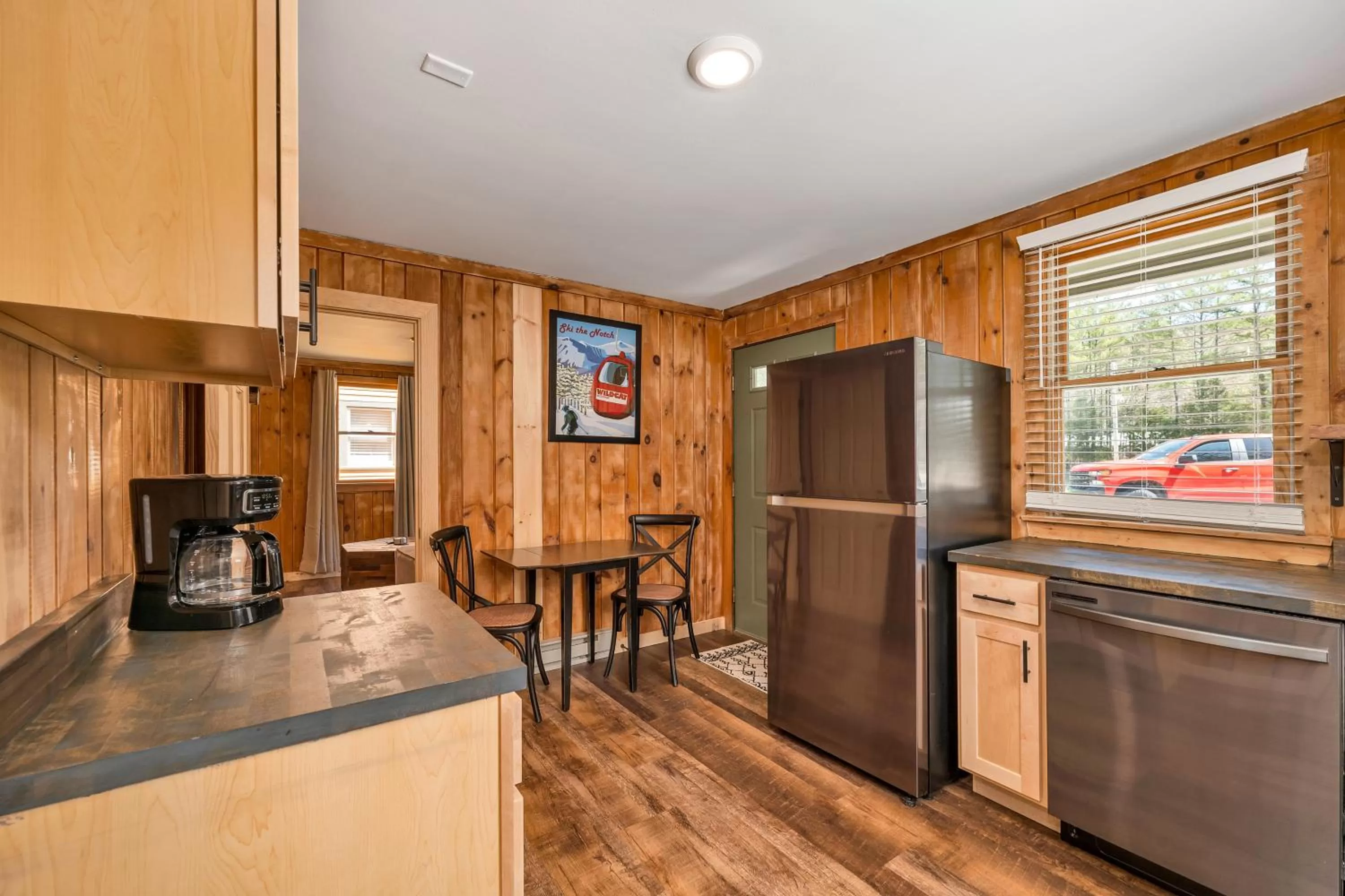 Kitchen or kitchenette in The Inn & More