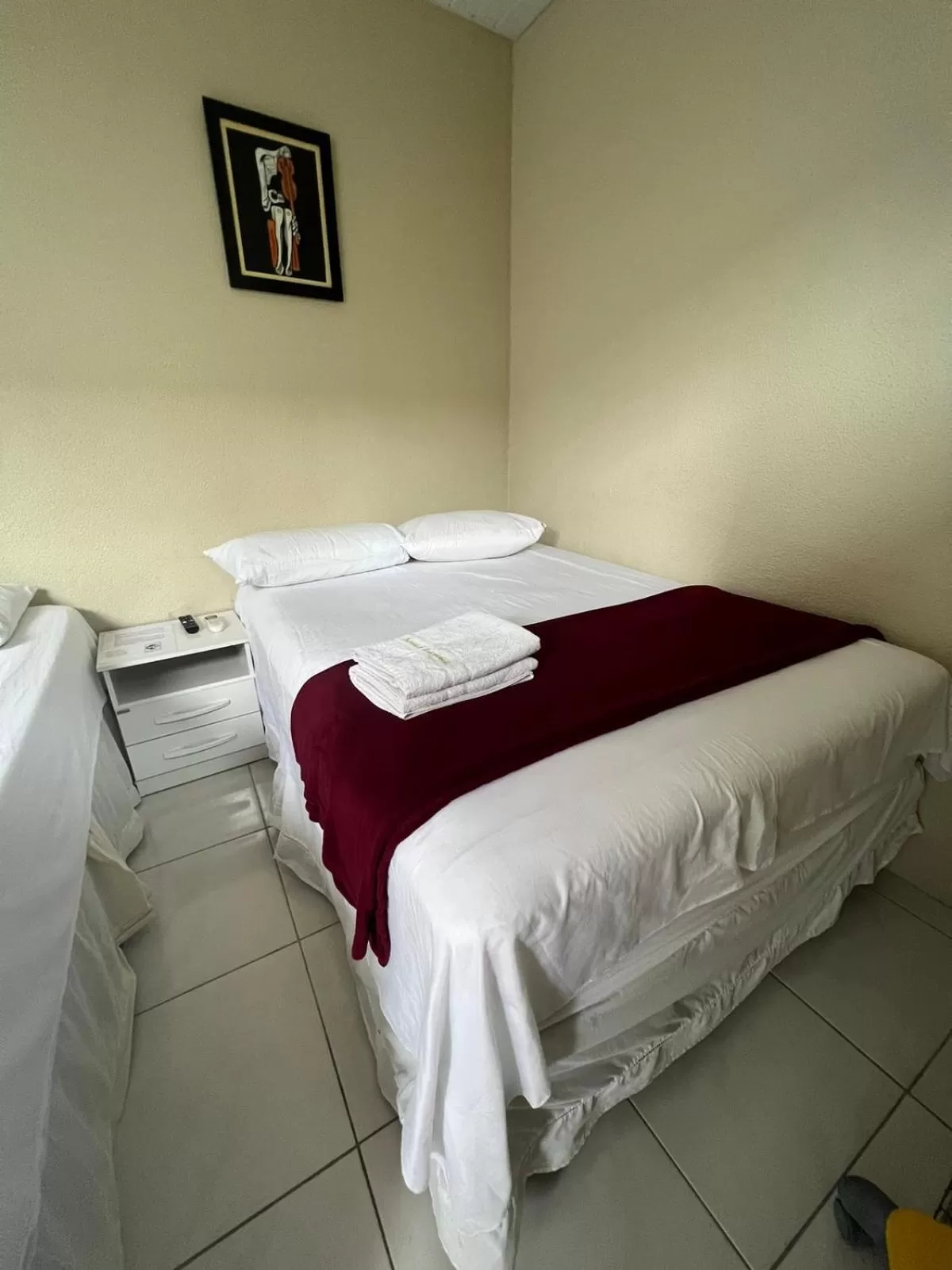 Photo of the whole room, Bed in Pousada Hostal Iracema