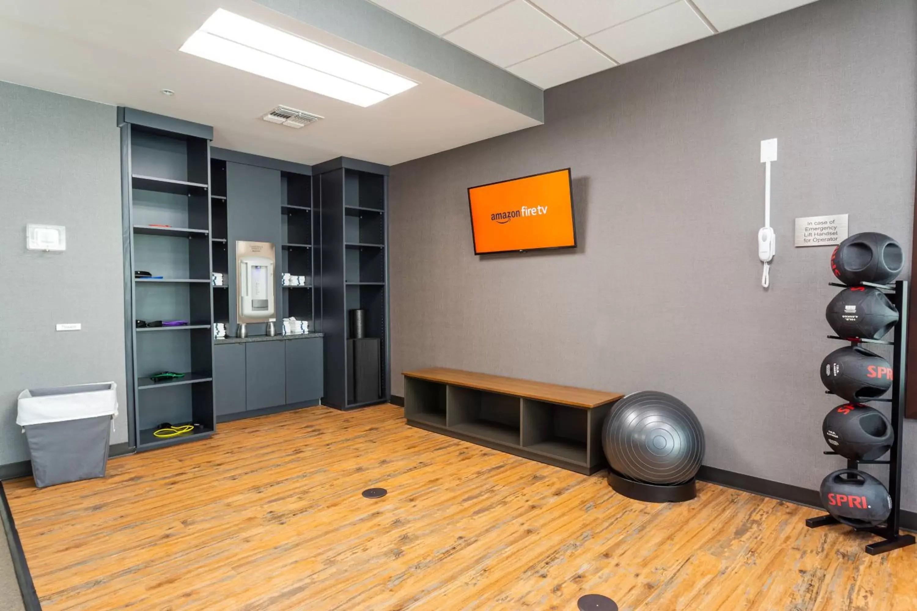 Fitness centre/facilities in Fairfield Inn & Suites by Marriott Bay City, Texas