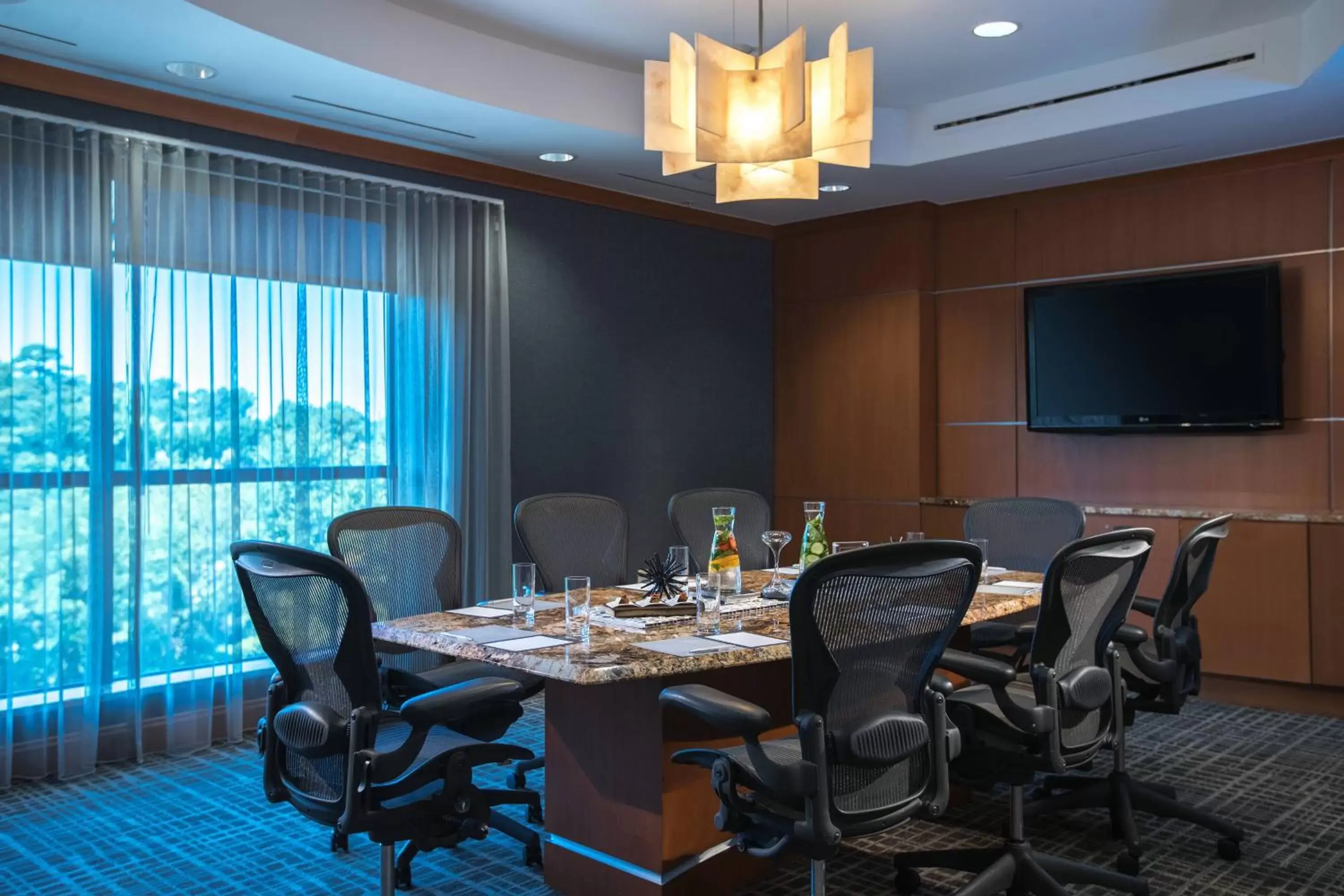 Meeting/conference room in Renaissance Raleigh North Hills Hotel