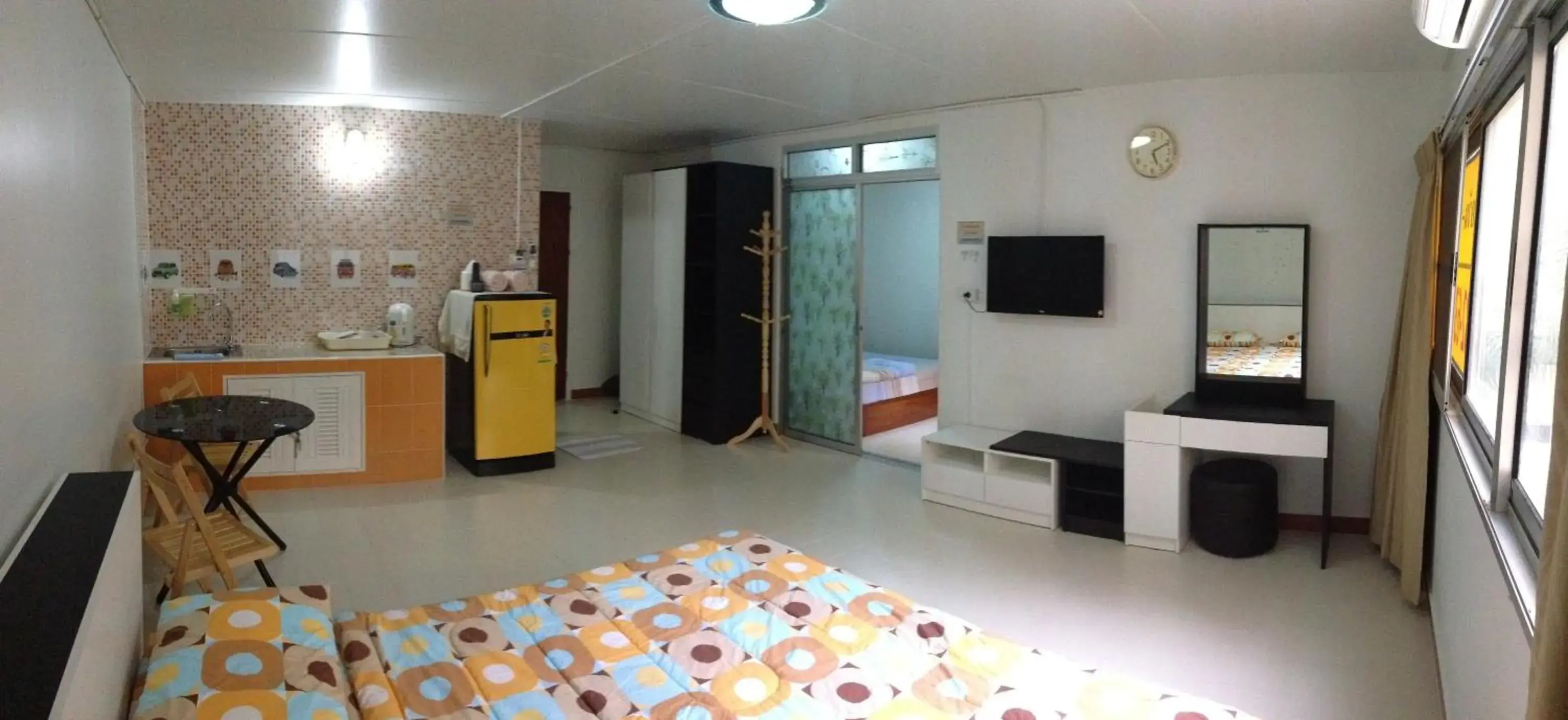 Two-Bedroom Apartment in Muangthongthani Rental/Khun Dan