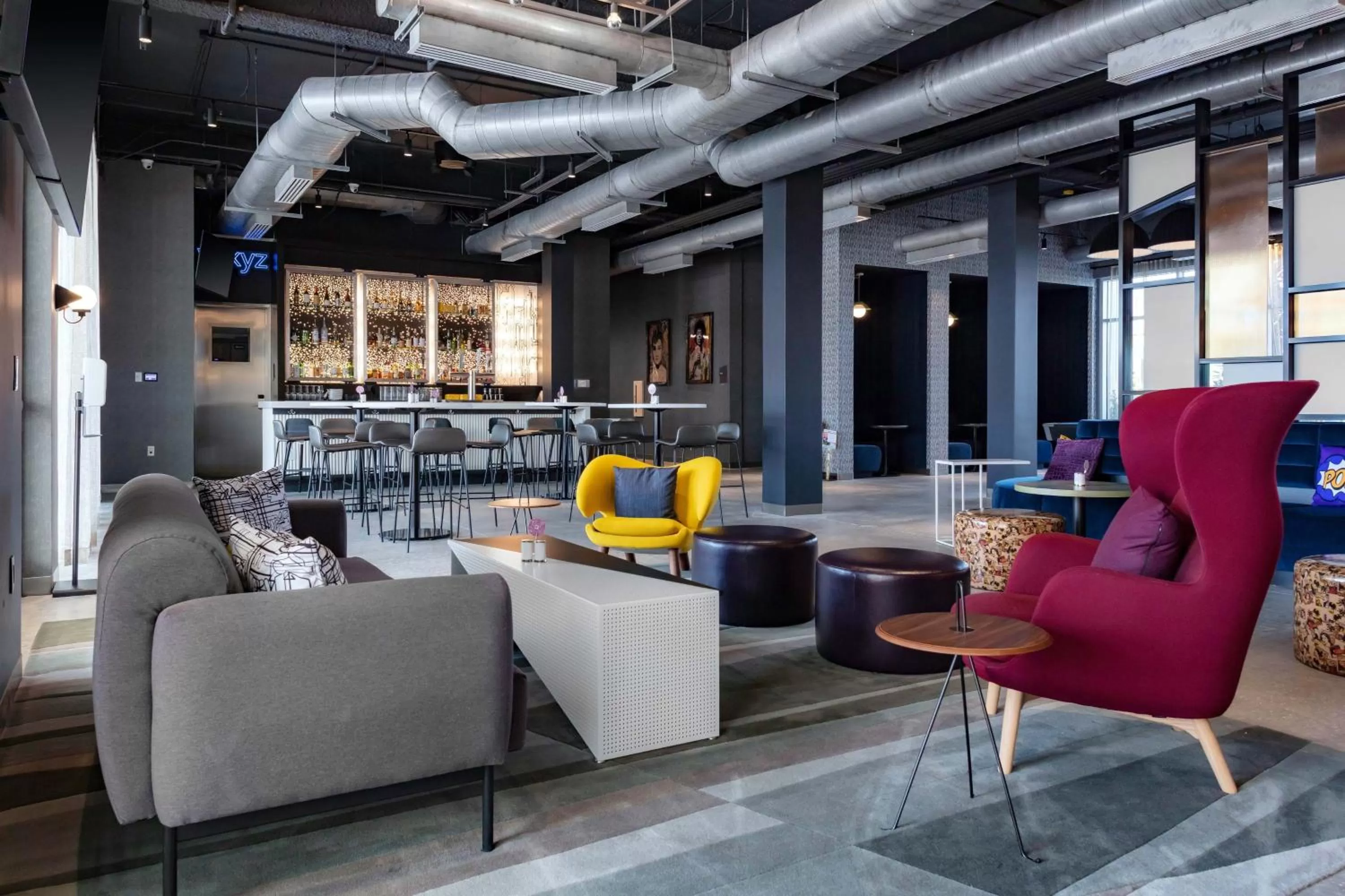 Lounge or bar in Aloft Orlando Lake Buena Vista