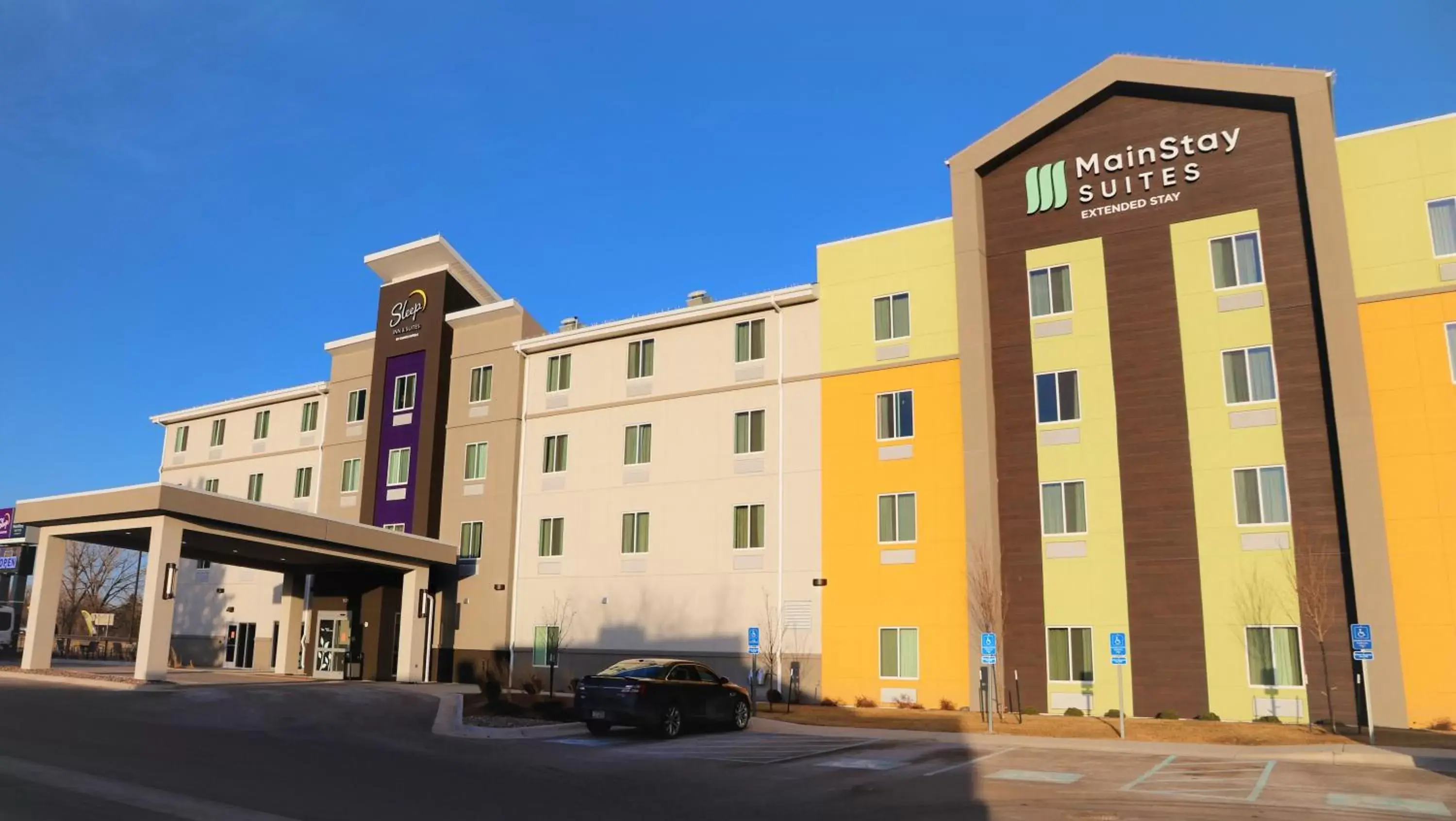 Property Building in MainStay Suites Great Falls Airport