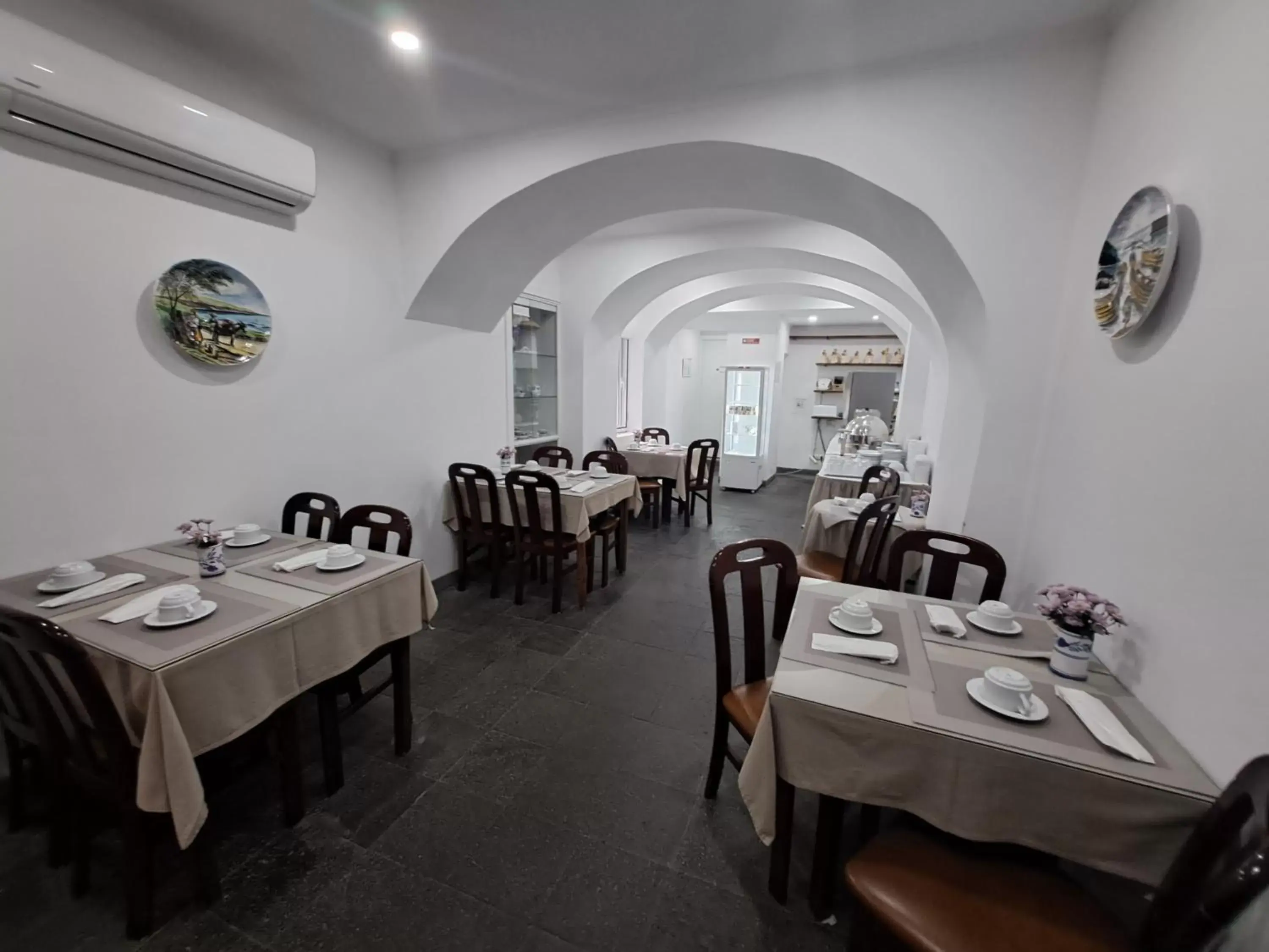 Restaurant/Places to Eat in Hotel São Miguel