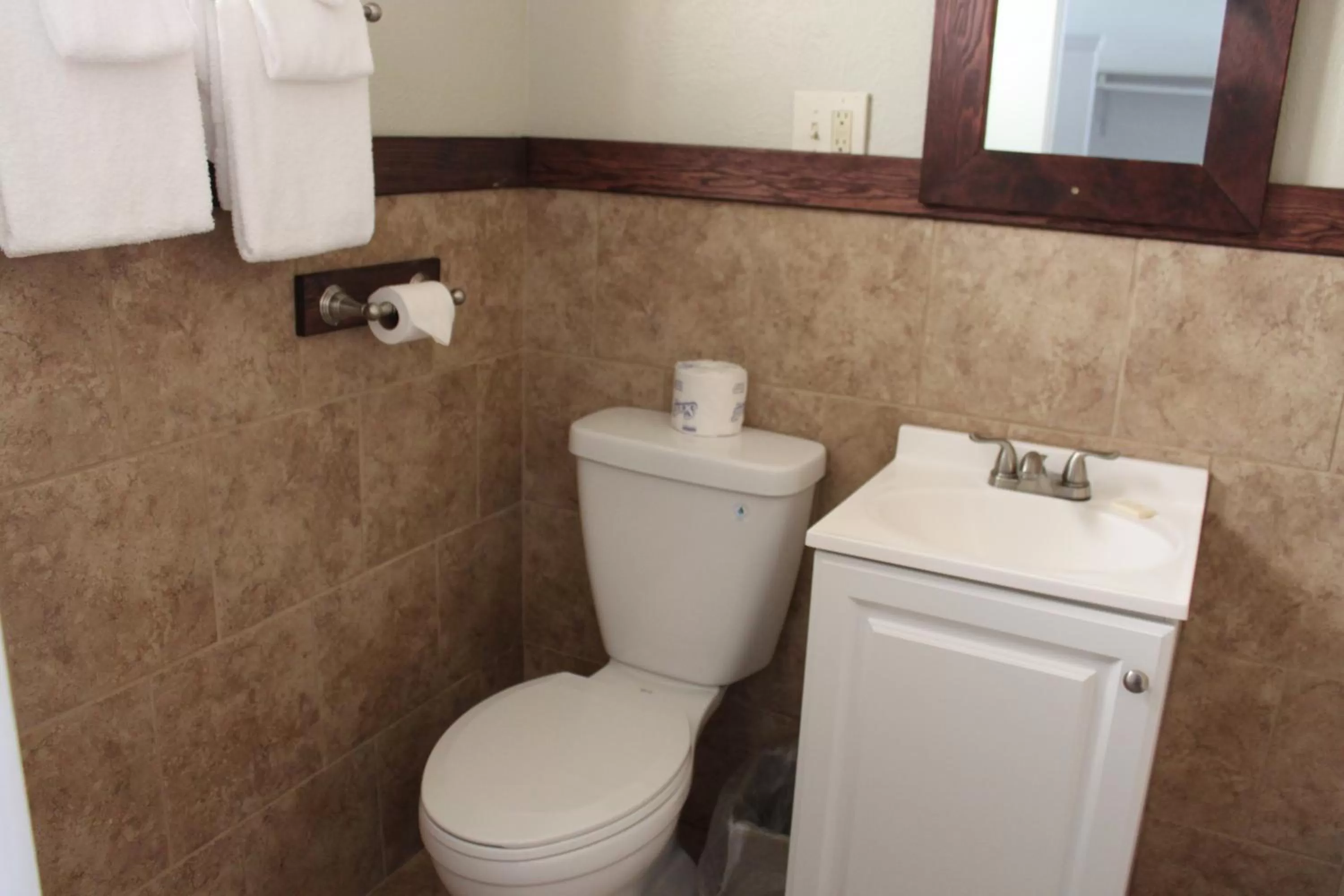 Bathroom in Motel 101