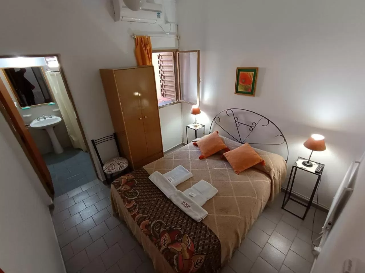 Bedroom, Bed in Castelar - Hotel & Apart