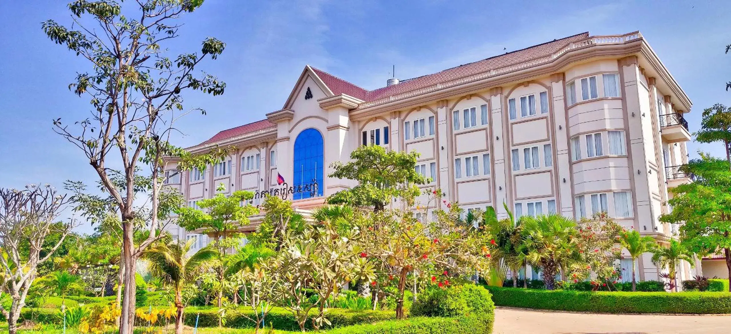 Property building in Glorious Hotel Property building in Glorious Hotel