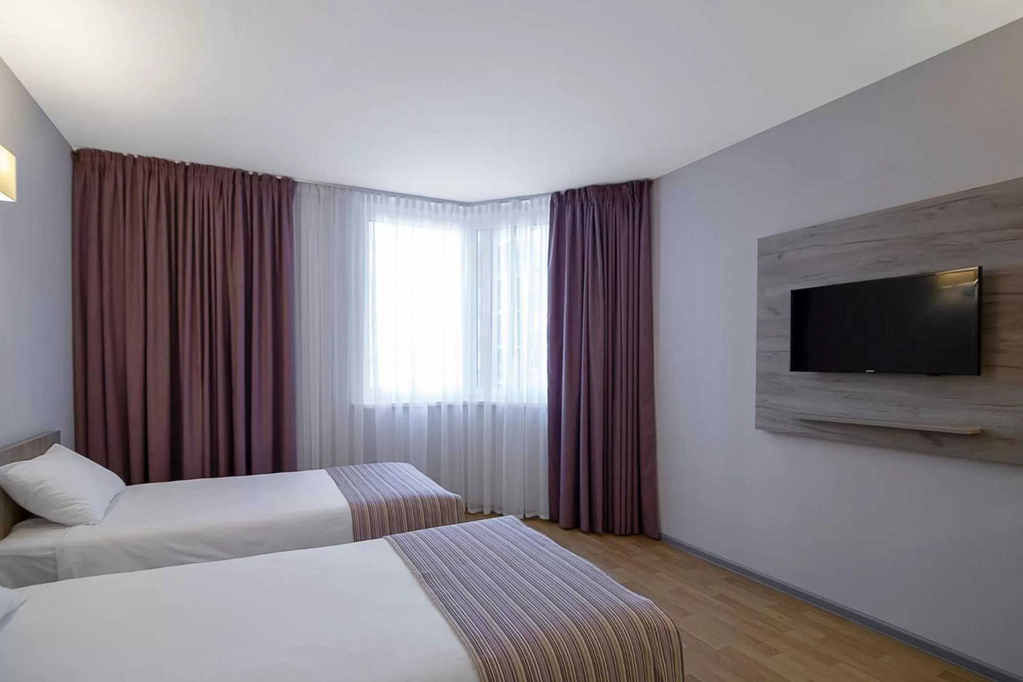 Photo of the whole room, Bed in Favor Sport Hotel