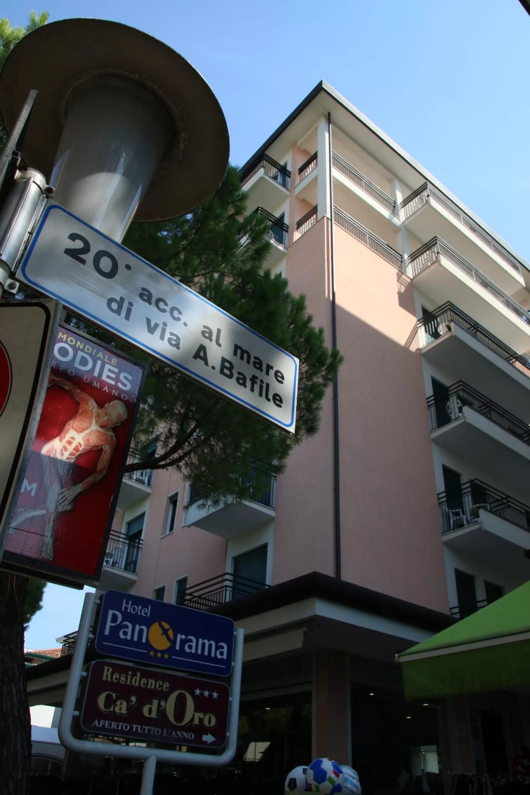 Logo/Certificate/Sign in Hotel Panorama