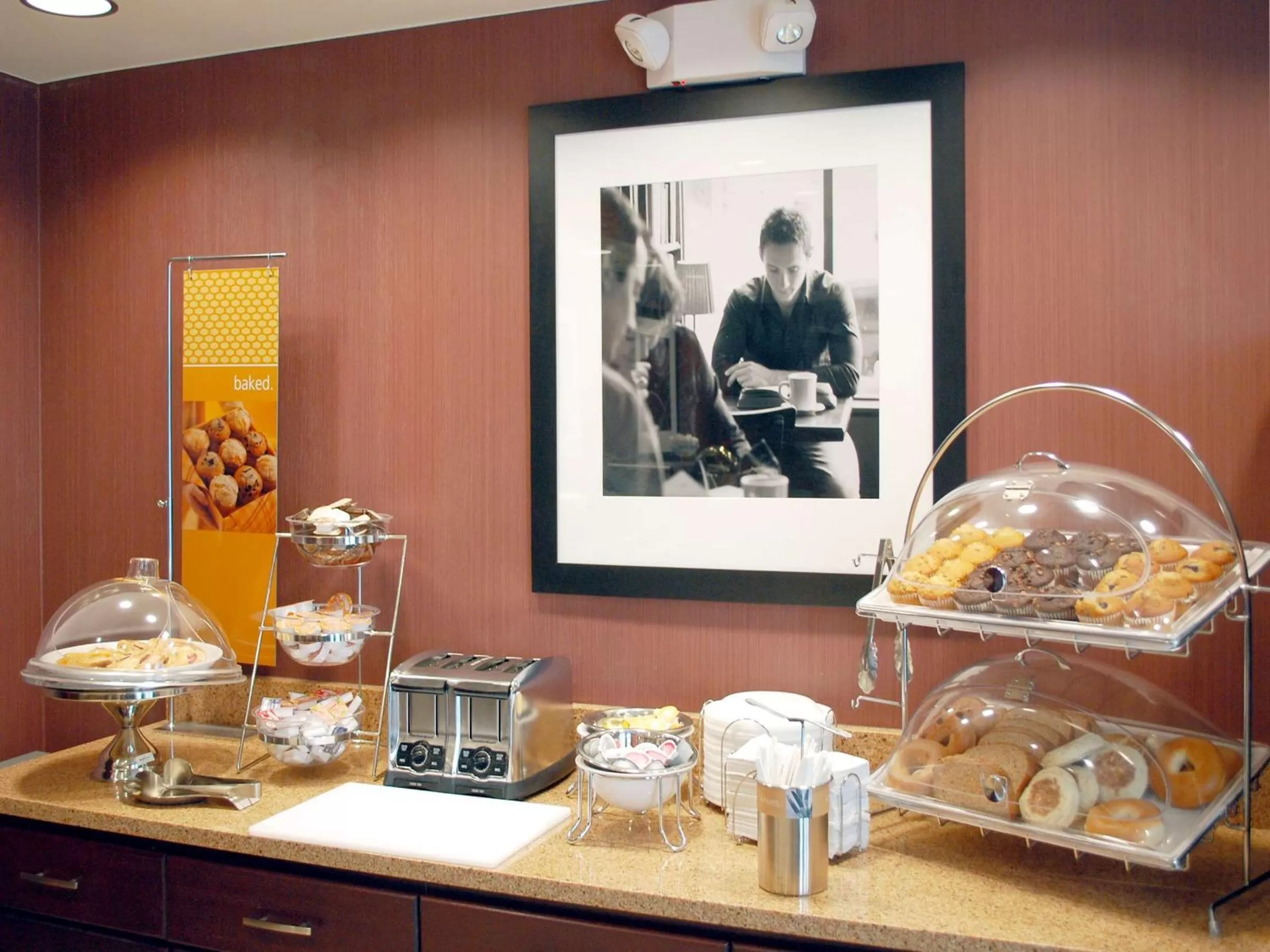 Dining area in Hampton Inn & Suites Denver/Highlands Ranch