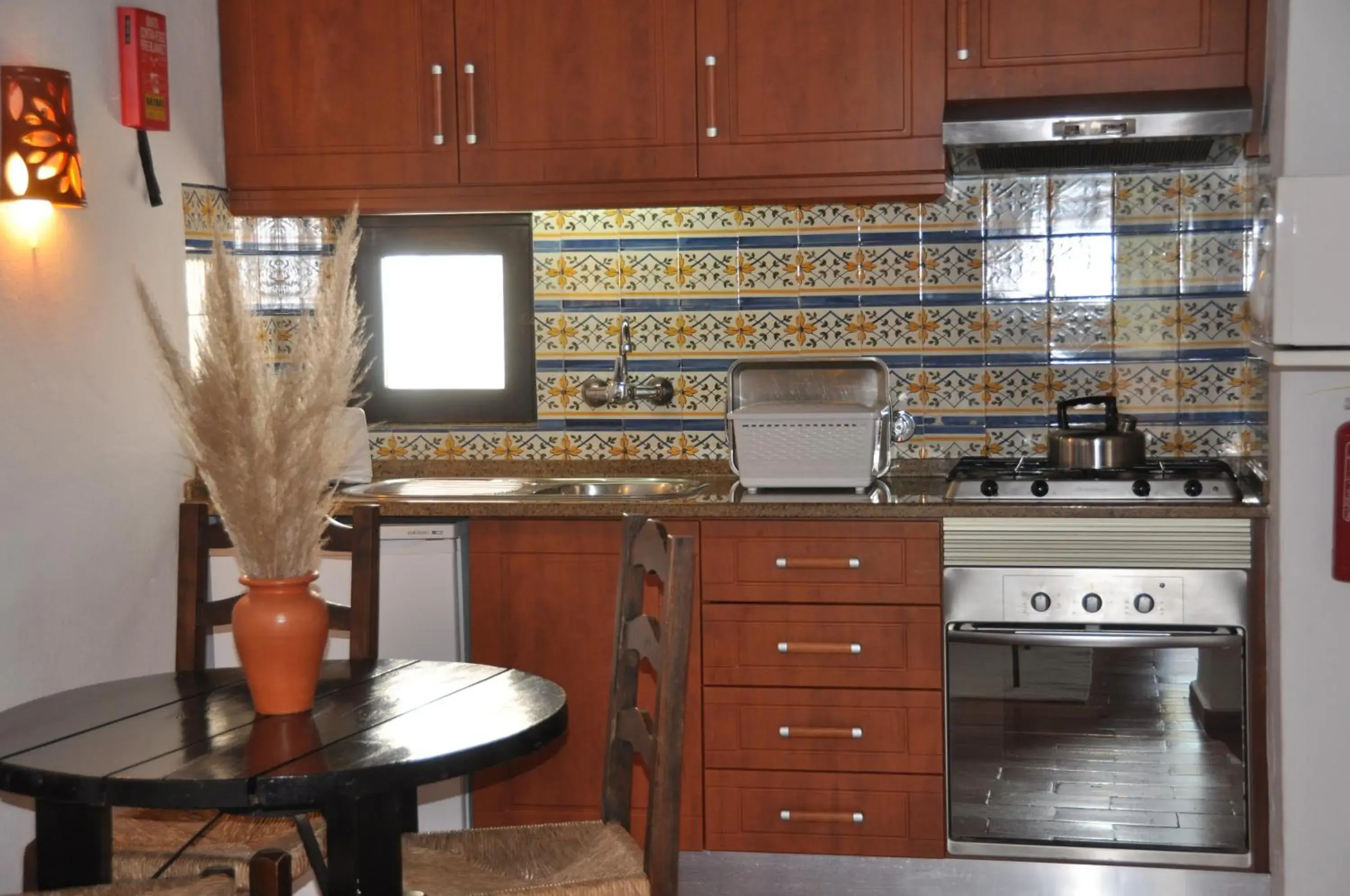 Kitchen or kitchenette, Kitchen/Kitchenette in Pedras Da Rainha