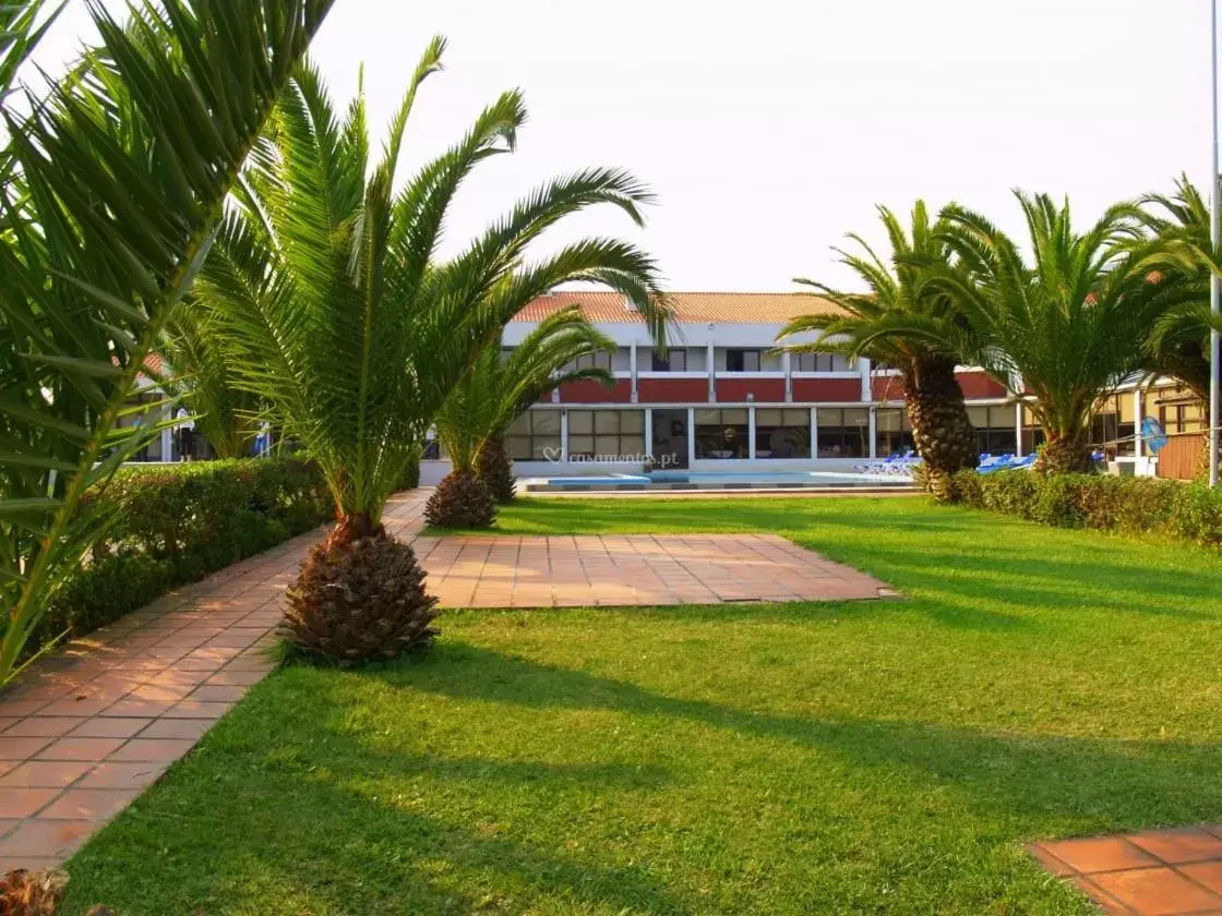 Garden in Riabela Inn