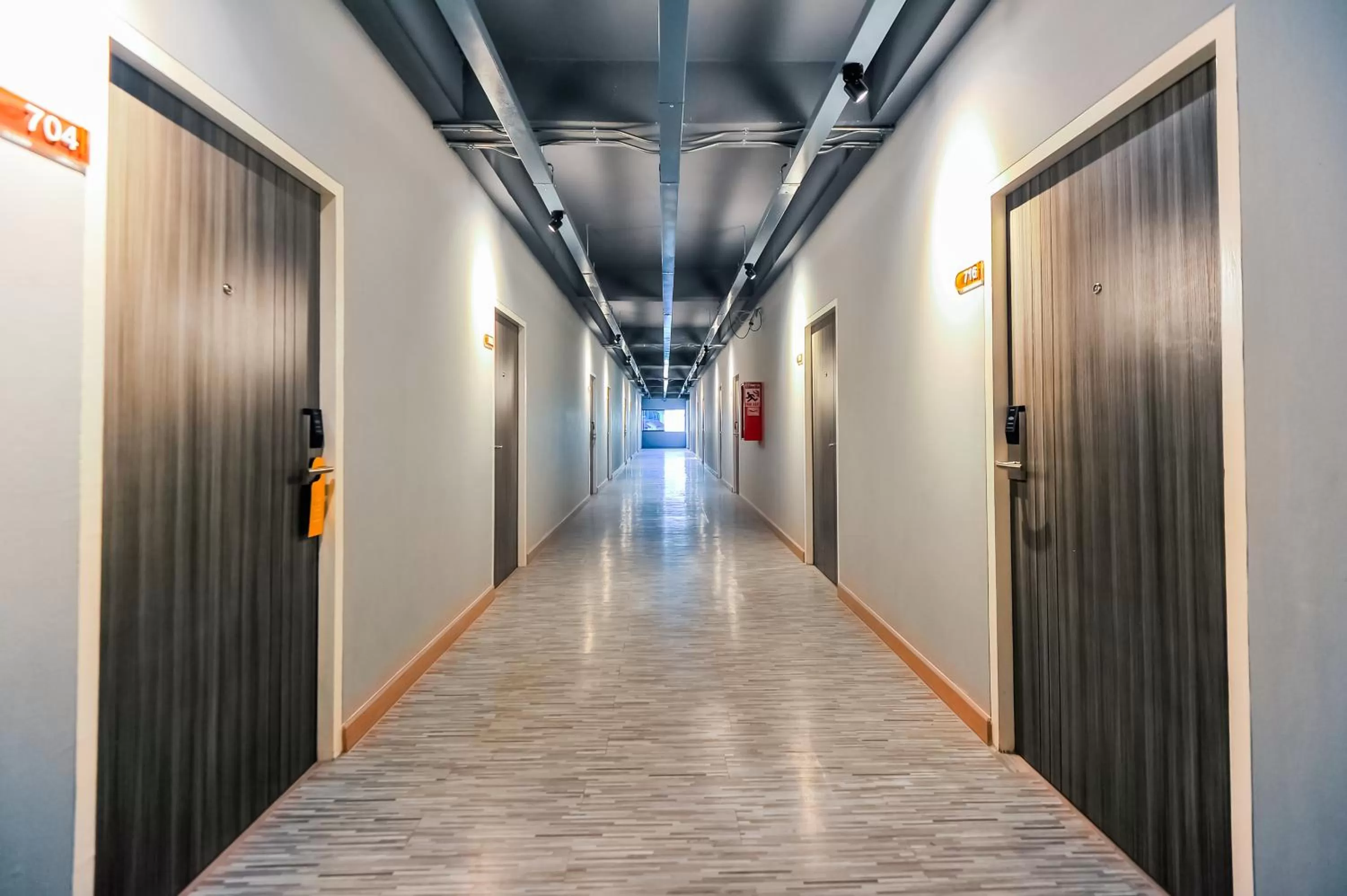 Property building in 7 Stays Pattaya Hotel